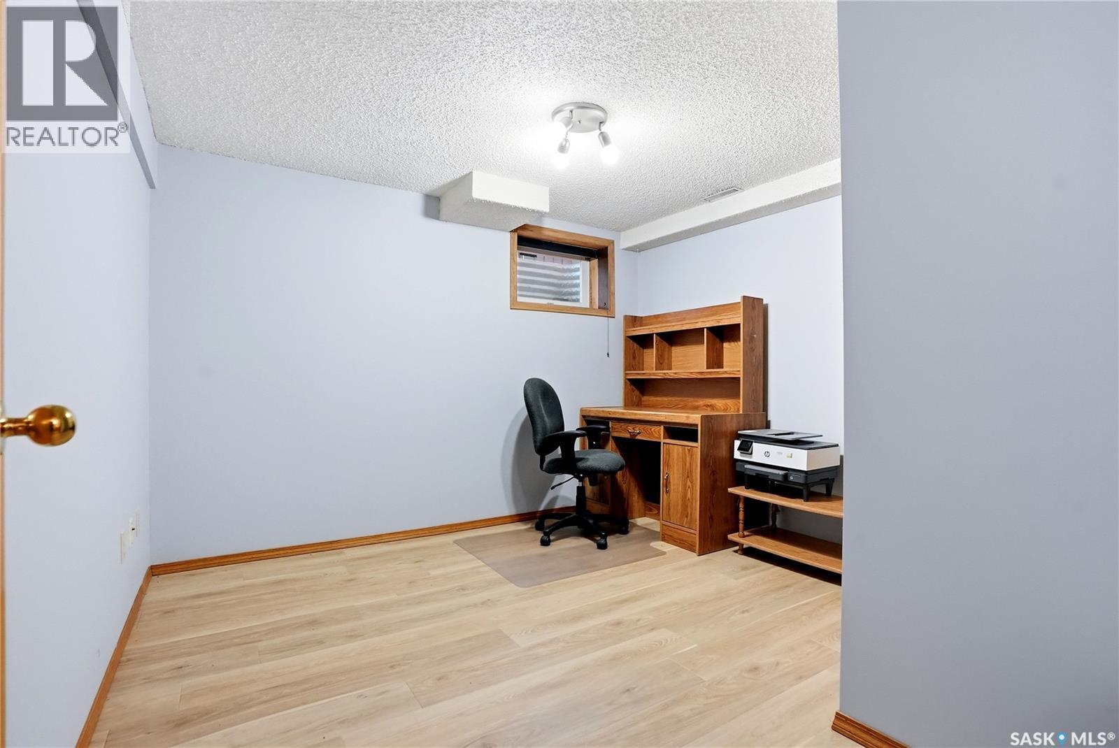 540 Nesslin Crescent, Saskatoon, Saskatchewan  S7J 4V5 - Photo 47 - SK036117