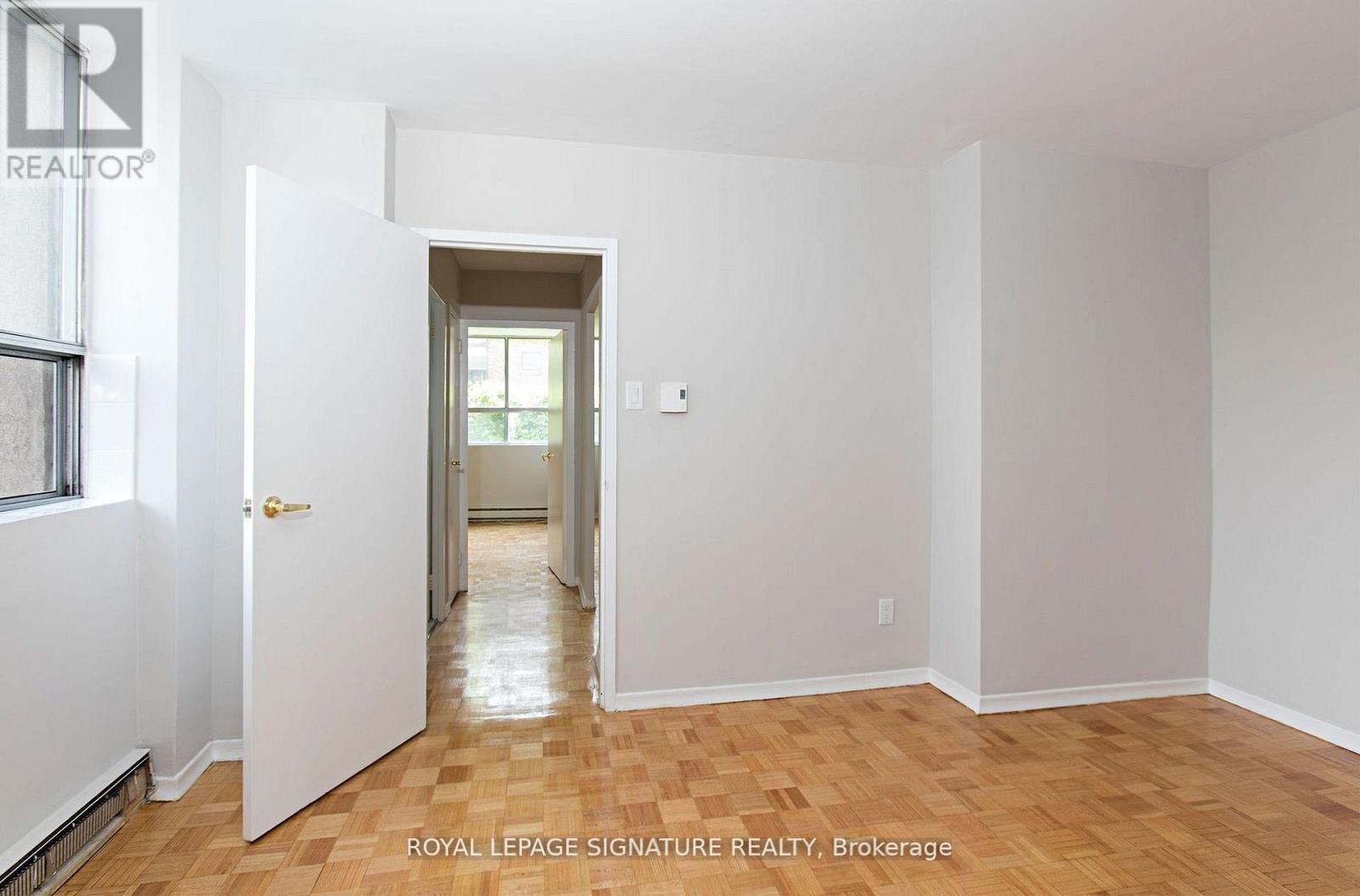 804 - 525 EGLINTON AVENUE E, Toronto, Ontario