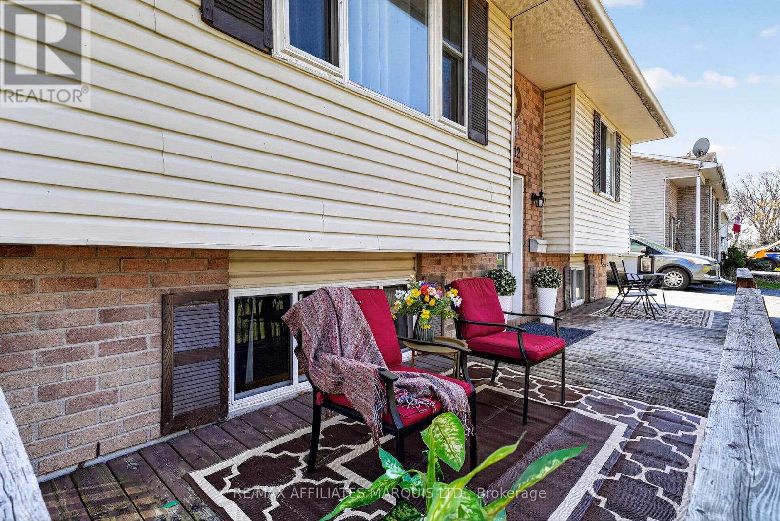 112 Glen Oaks Court, Cornwall, Ontario  K6H 7E6 - Photo 4 - X13067072