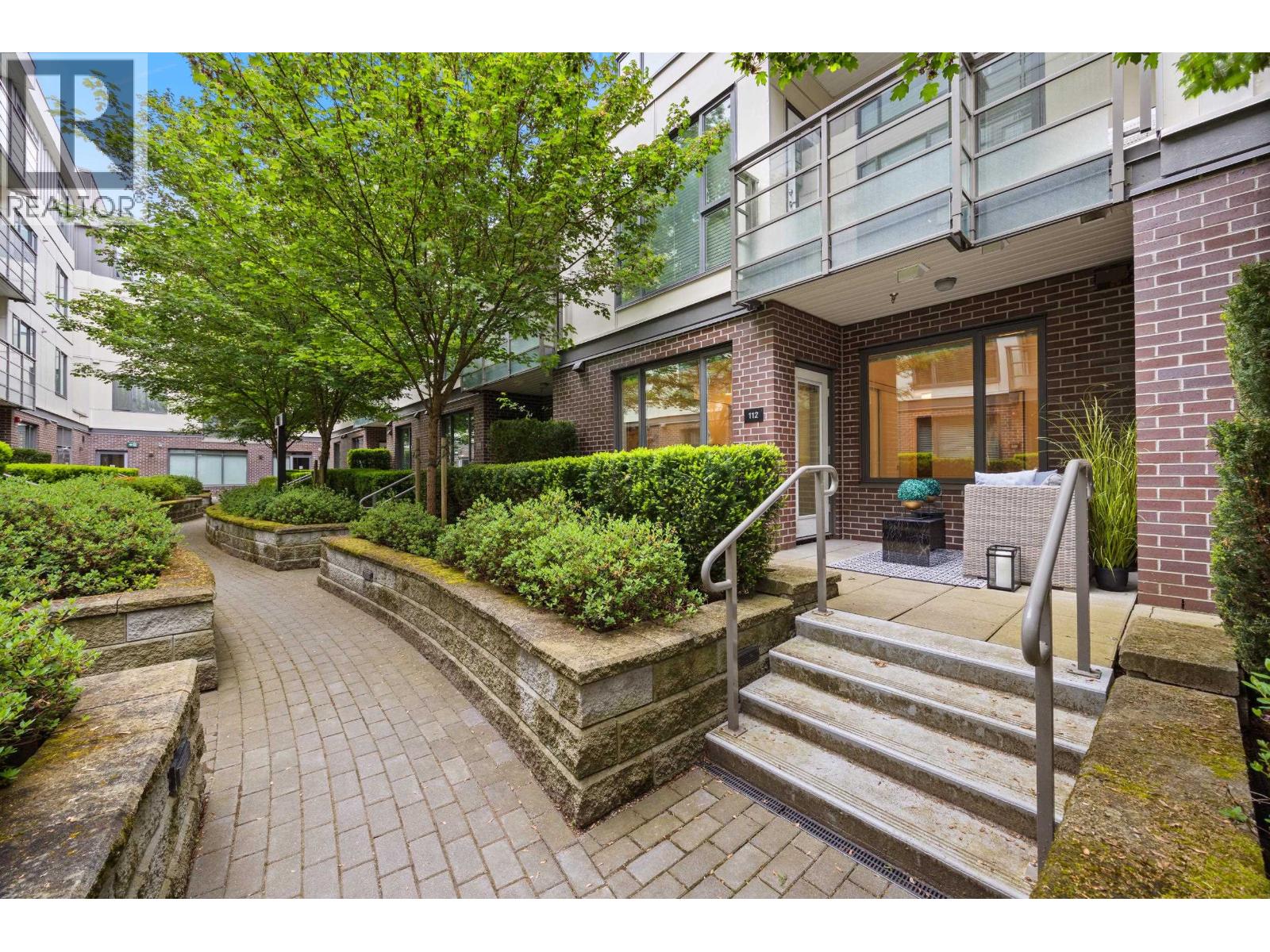 112 5355 Lane Street, Burnaby, British Columbia  V5H 0H1 - Photo 2 - R3125561
