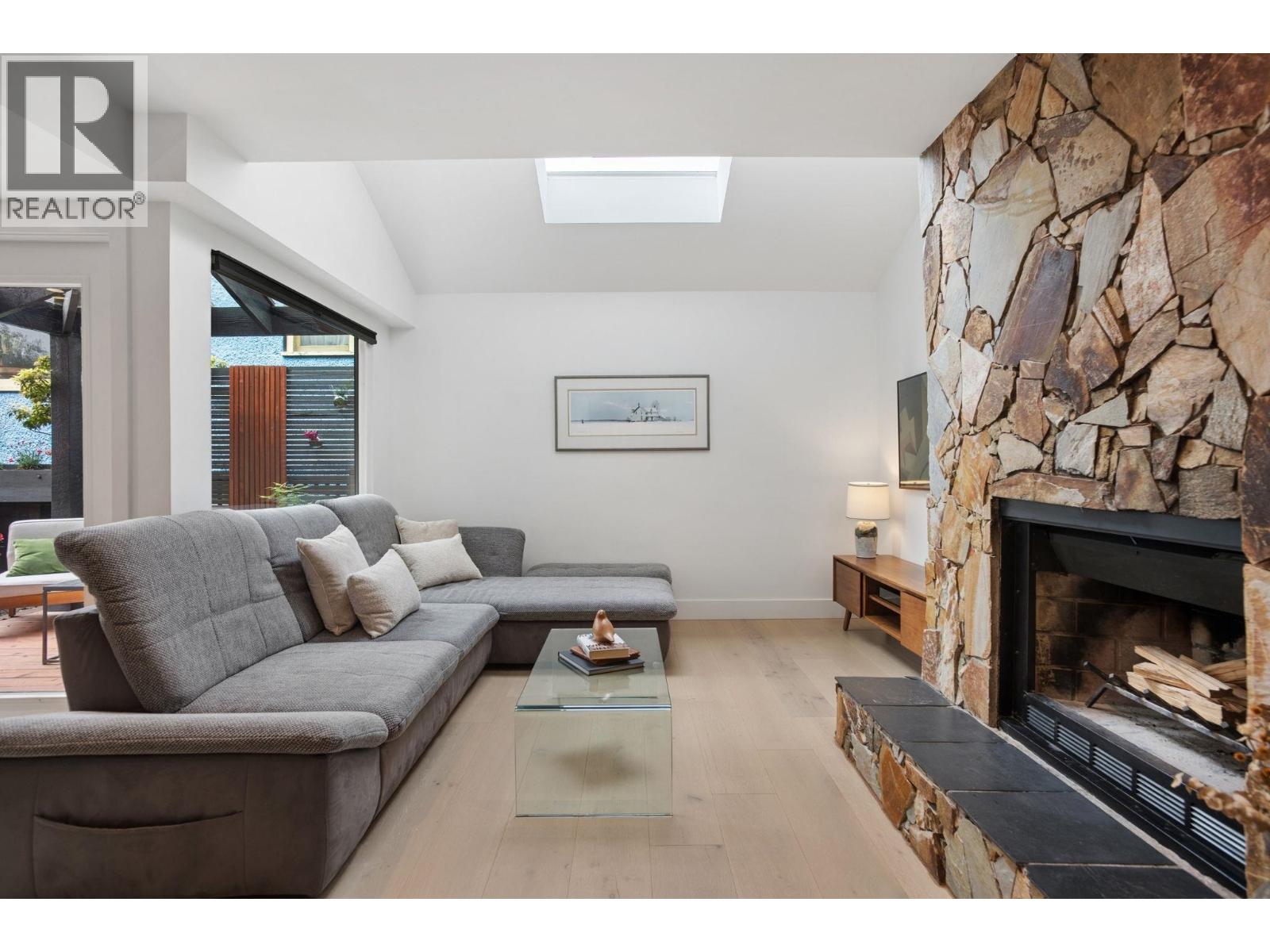1382 Maple Street, Vancouver, British Columbia  V6J 3R9 - Photo 4 - R3125565