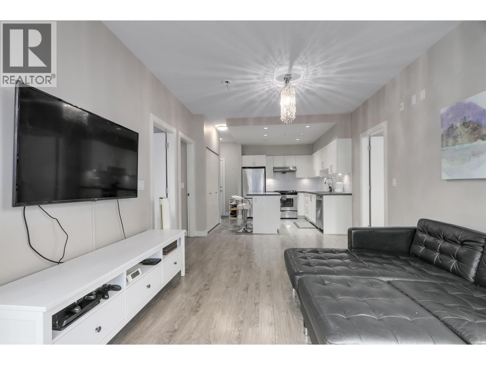 2308 963 Charland Avenue, Coquitlam, British Columbia  V3K 0E2 - Photo 5 - R3125576
