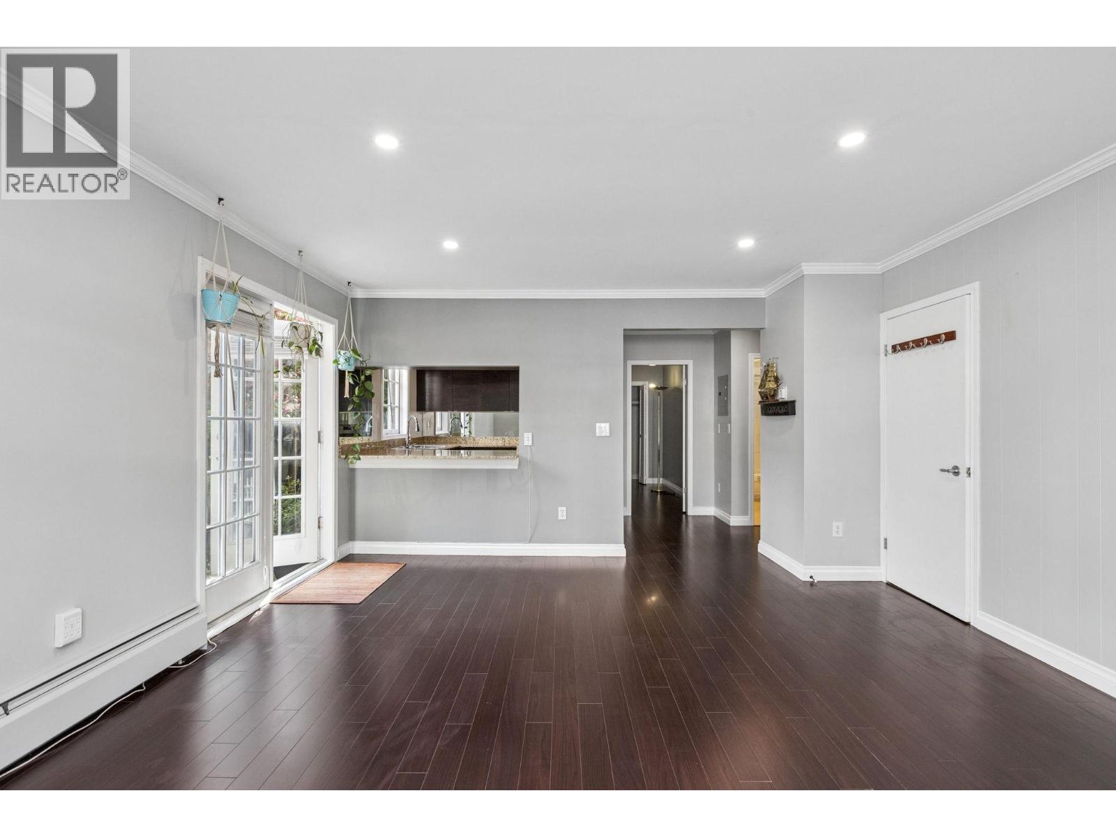 102 120 W 17th Street, North Vancouver, British Columbia  V7M 1V4 - Photo 7 - R3125588