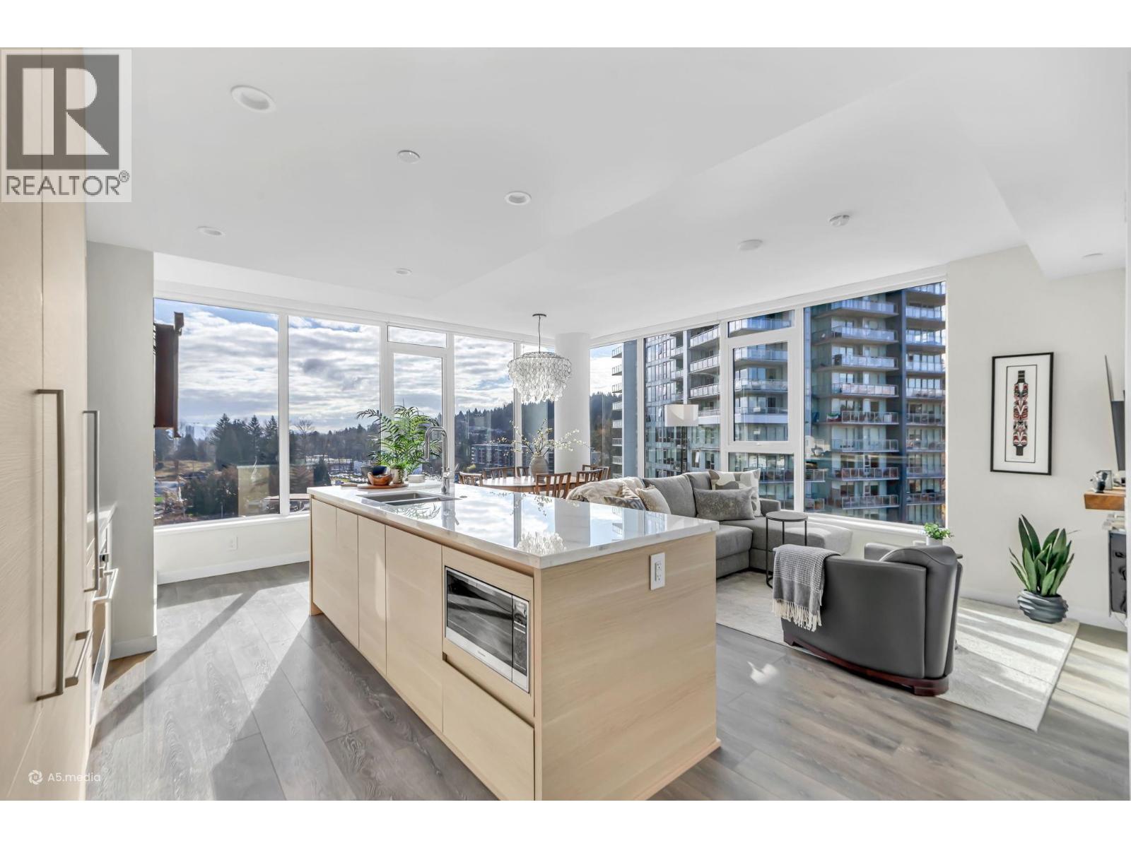 1404 305 Morrissey Road, Port Moody, British Columbia  V3H 0M3 - Photo 2 - R3125589