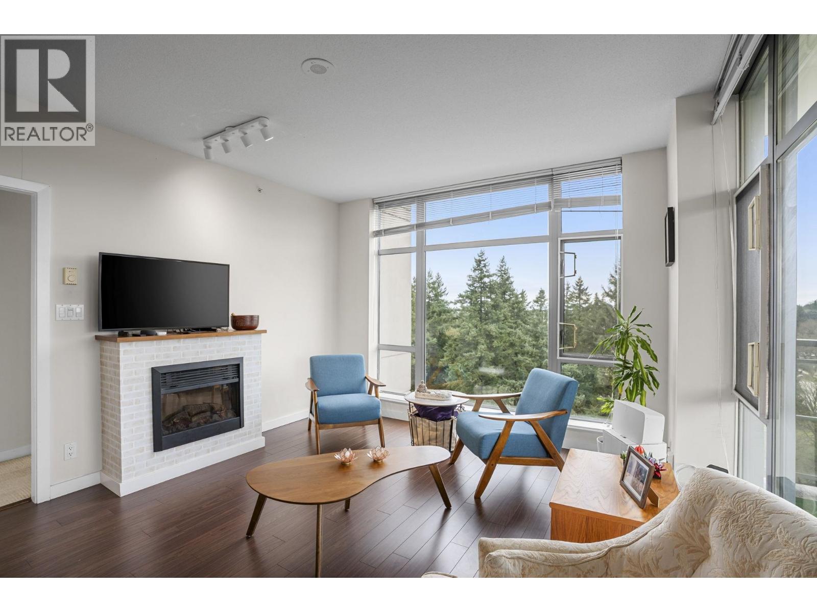 1908 280 Ross Drive, New Westminster, British Columbia  V3L 0C2 - Photo 4 - R3125590