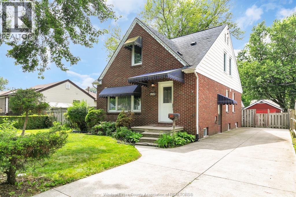 3736 Vaughan, Windsor, Ontario N9C 1Z5 - Photo 1 - 26011622
