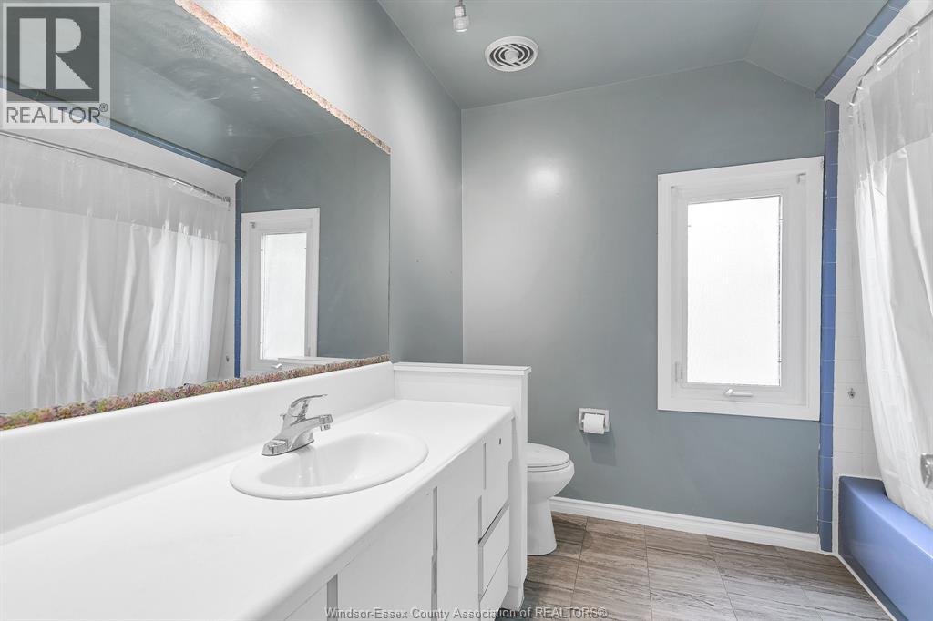 3736 Vaughan, Windsor, Ontario N9C 1Z5 - Photo 23 - 26011622