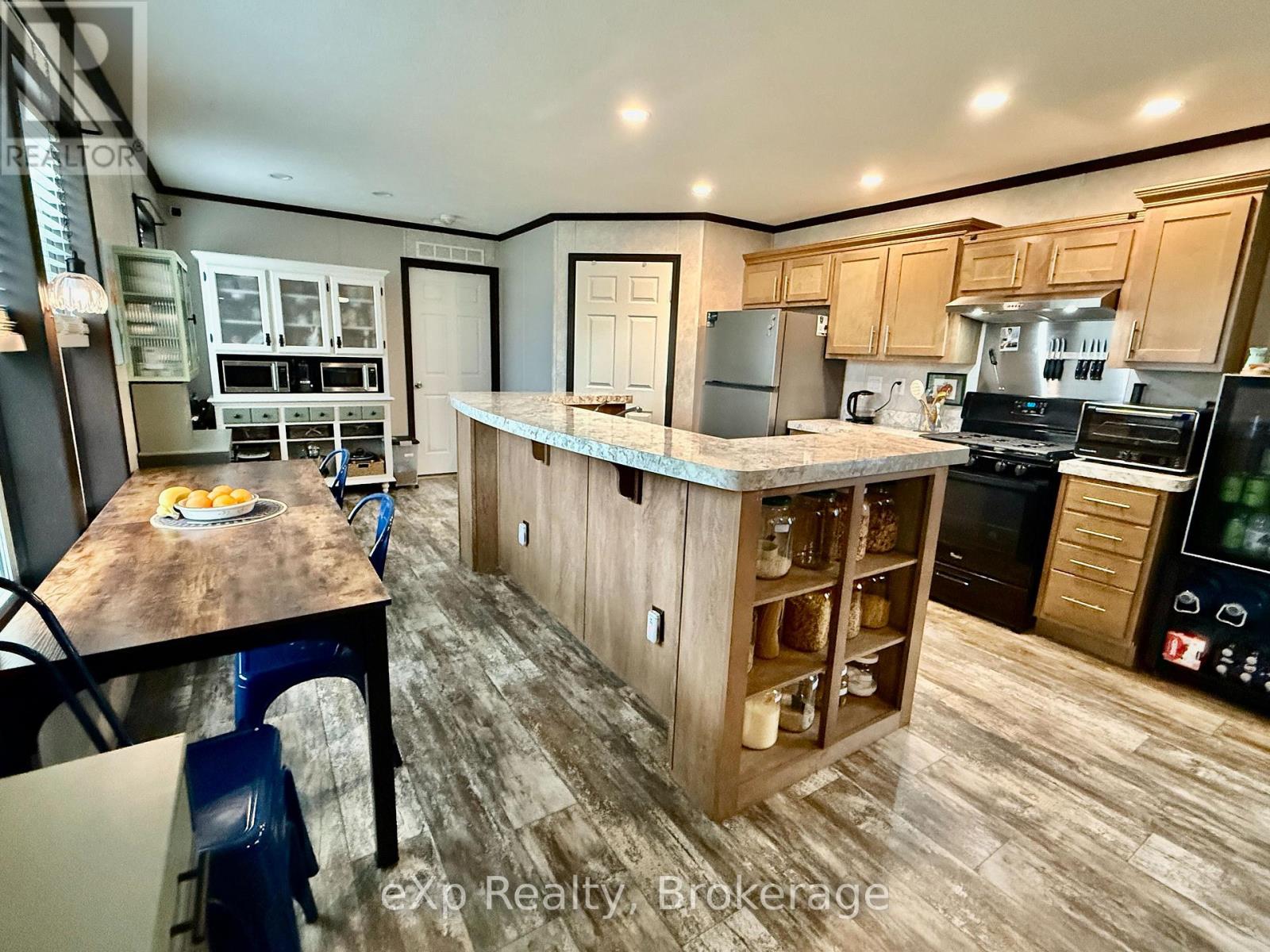 35 Dove Road, Brockton, Ontario N0G 2V0 - Photo 7 - X13150534