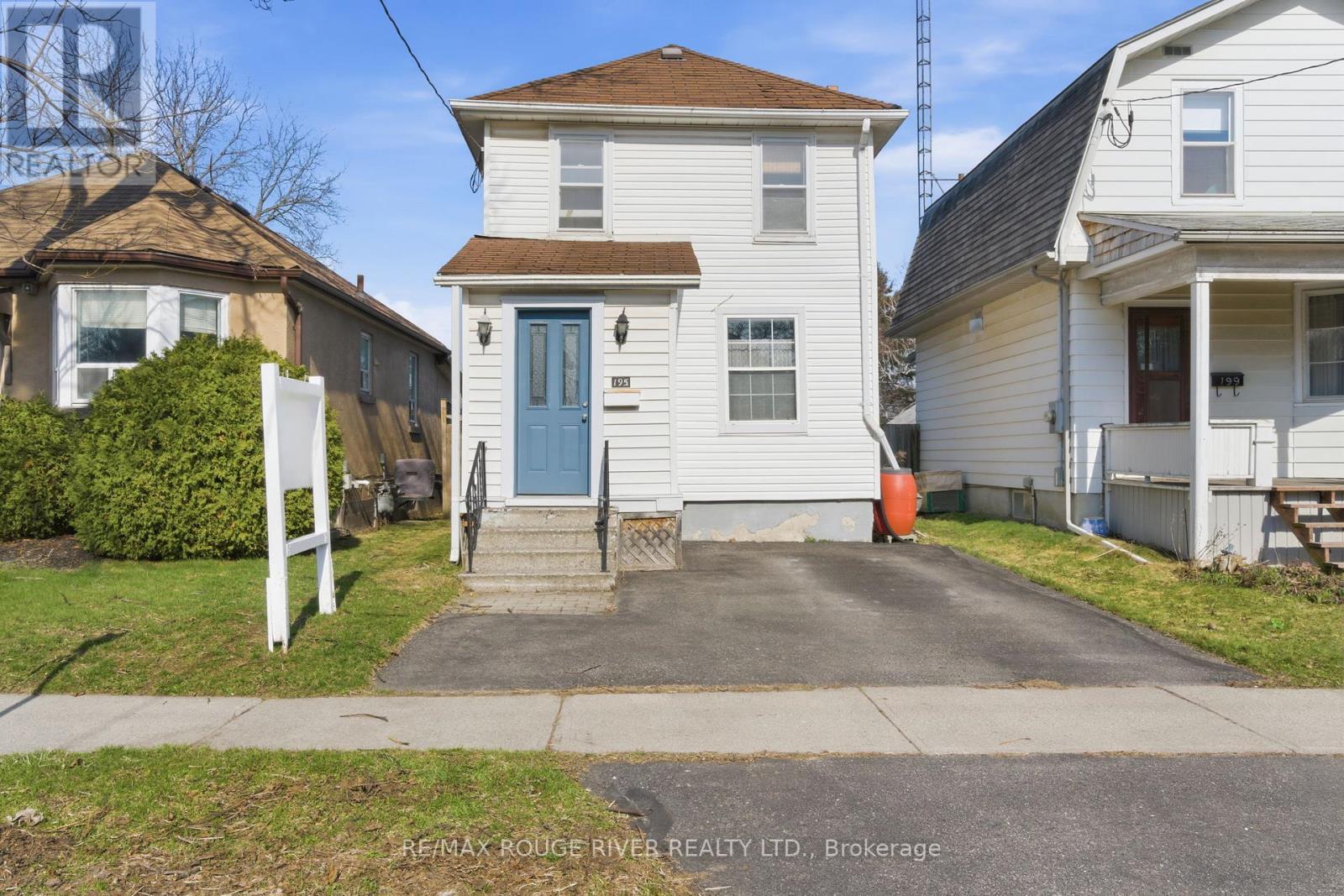 195 BURK STREET, Oshawa, Ontario