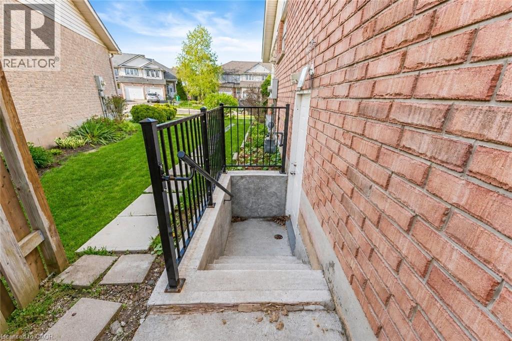 15 Copper Leaf Street, Kitchener, Ontario  N2E 3T3 - Photo 30 - 40824829