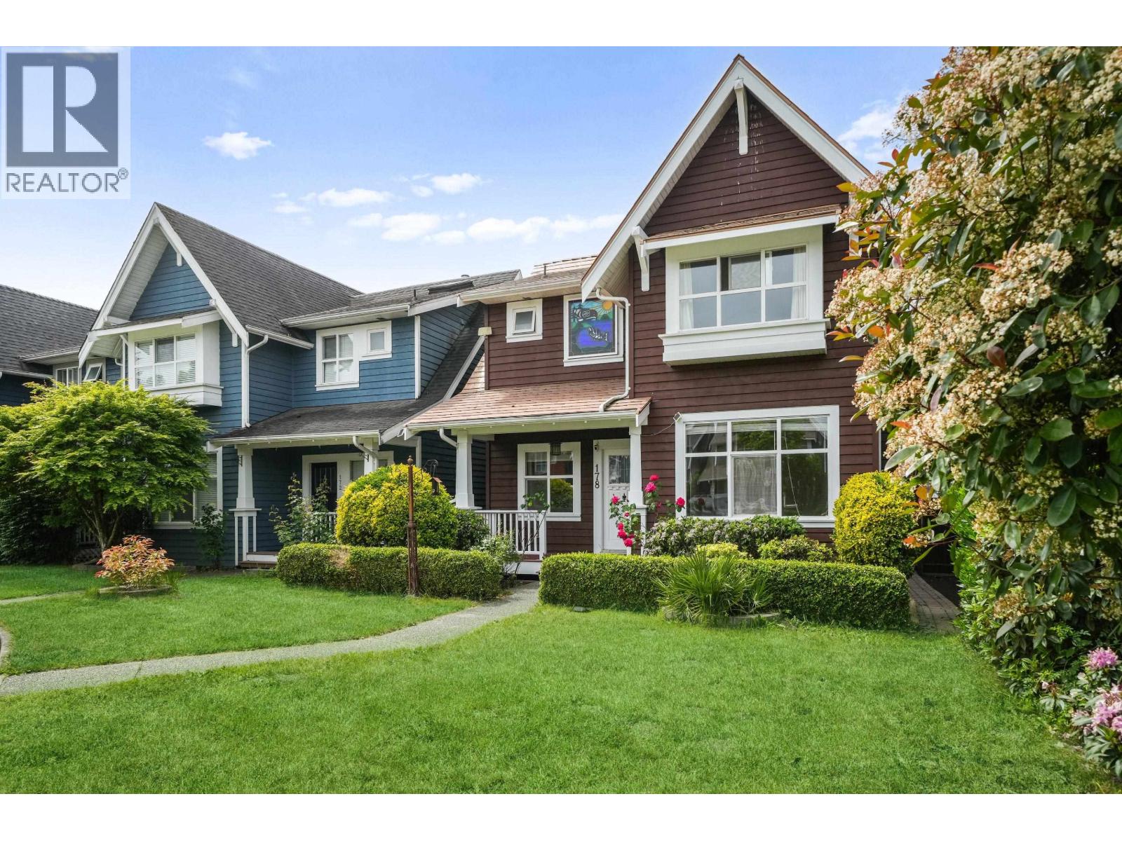 178 Pier Place, New Westminster, British Columbia  V3M 7A2 - Photo 2 - R3125568