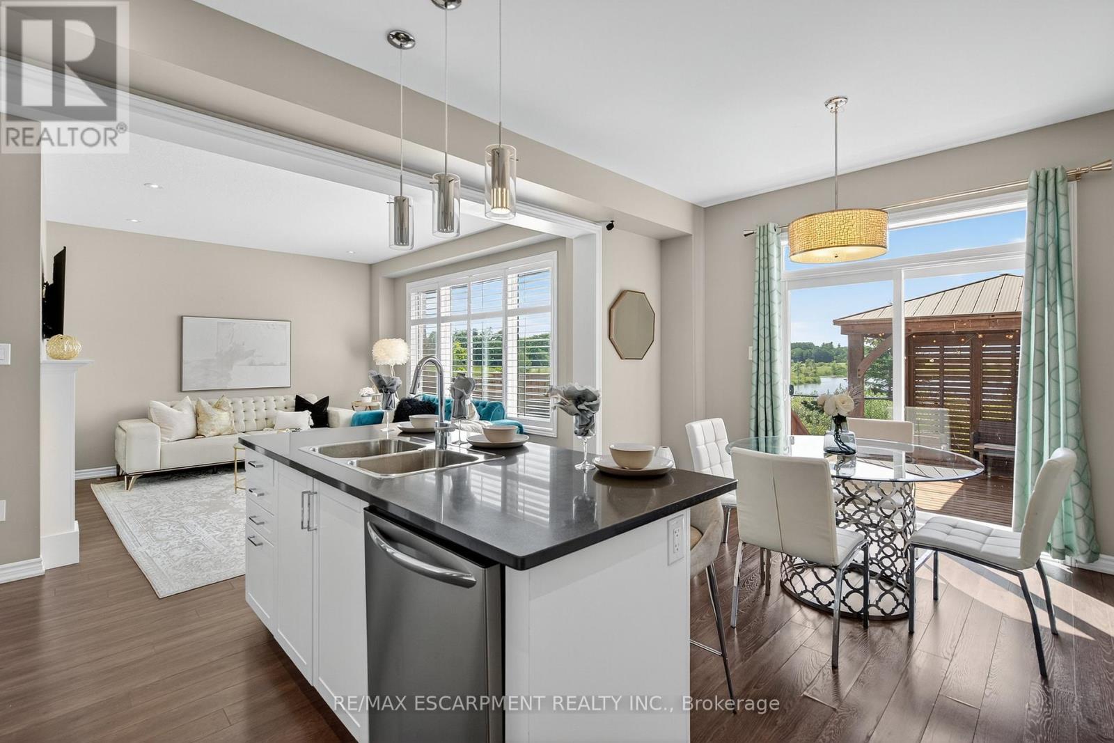 279 Voyager Pass, Hamilton, Ontario  L0R 1C0 - Photo 10 - X13003066