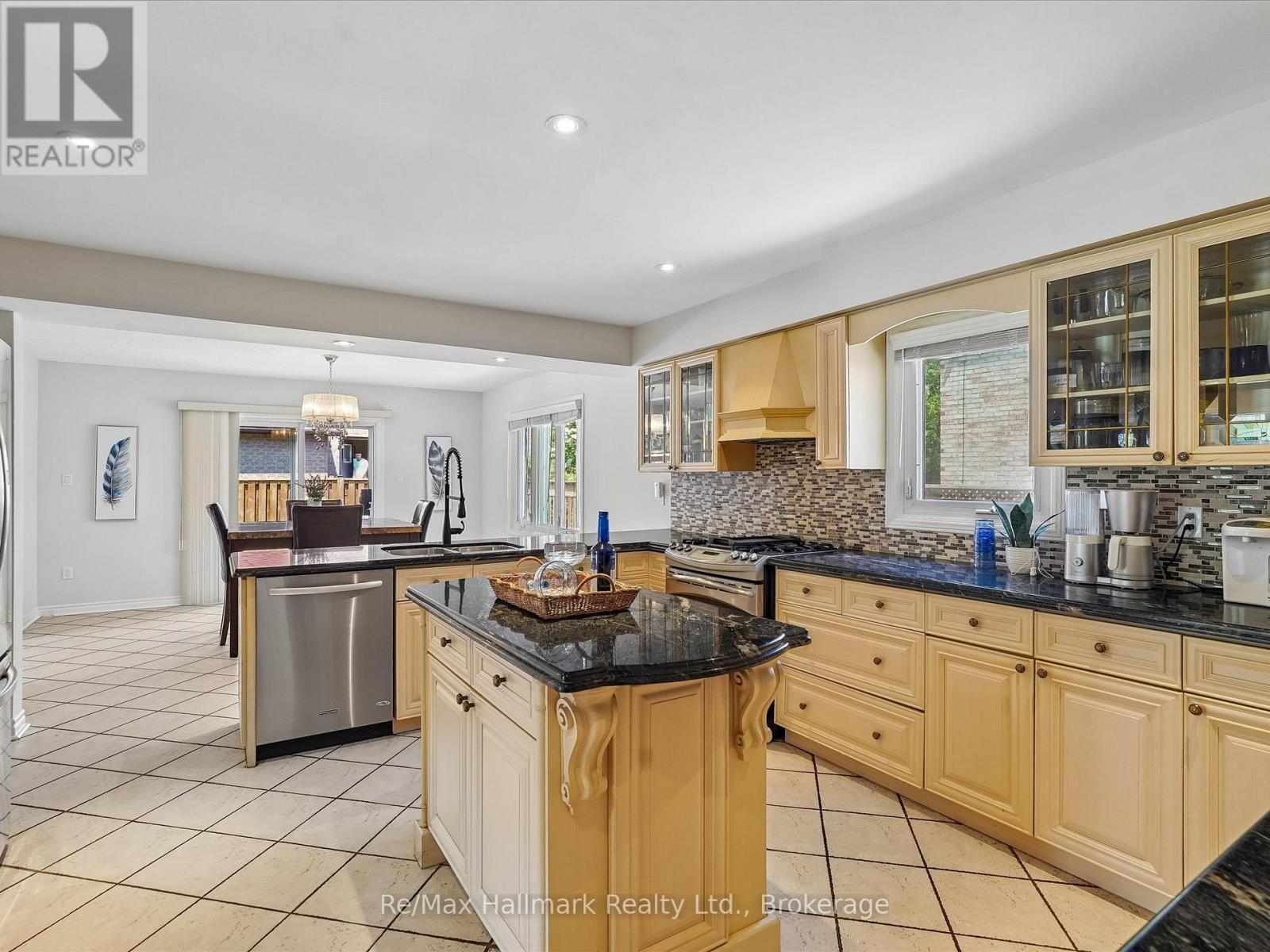 560 Chillingham Crescent, Oakville, Ontario  L6J 2P2 - Photo 15 - W13149818