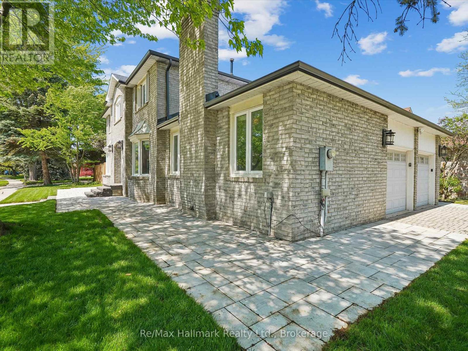 560 Chillingham Crescent, Oakville, Ontario  L6J 2P2 - Photo 4 - W13149818
