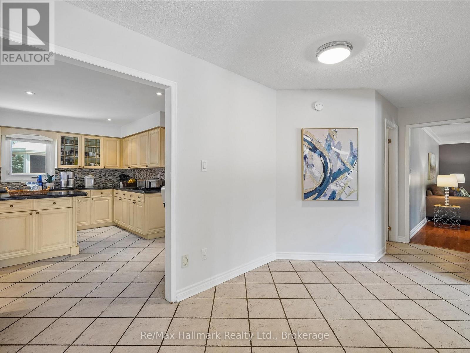 560 Chillingham Crescent, Oakville, Ontario  L6J 2P2 - Photo 8 - W13149818