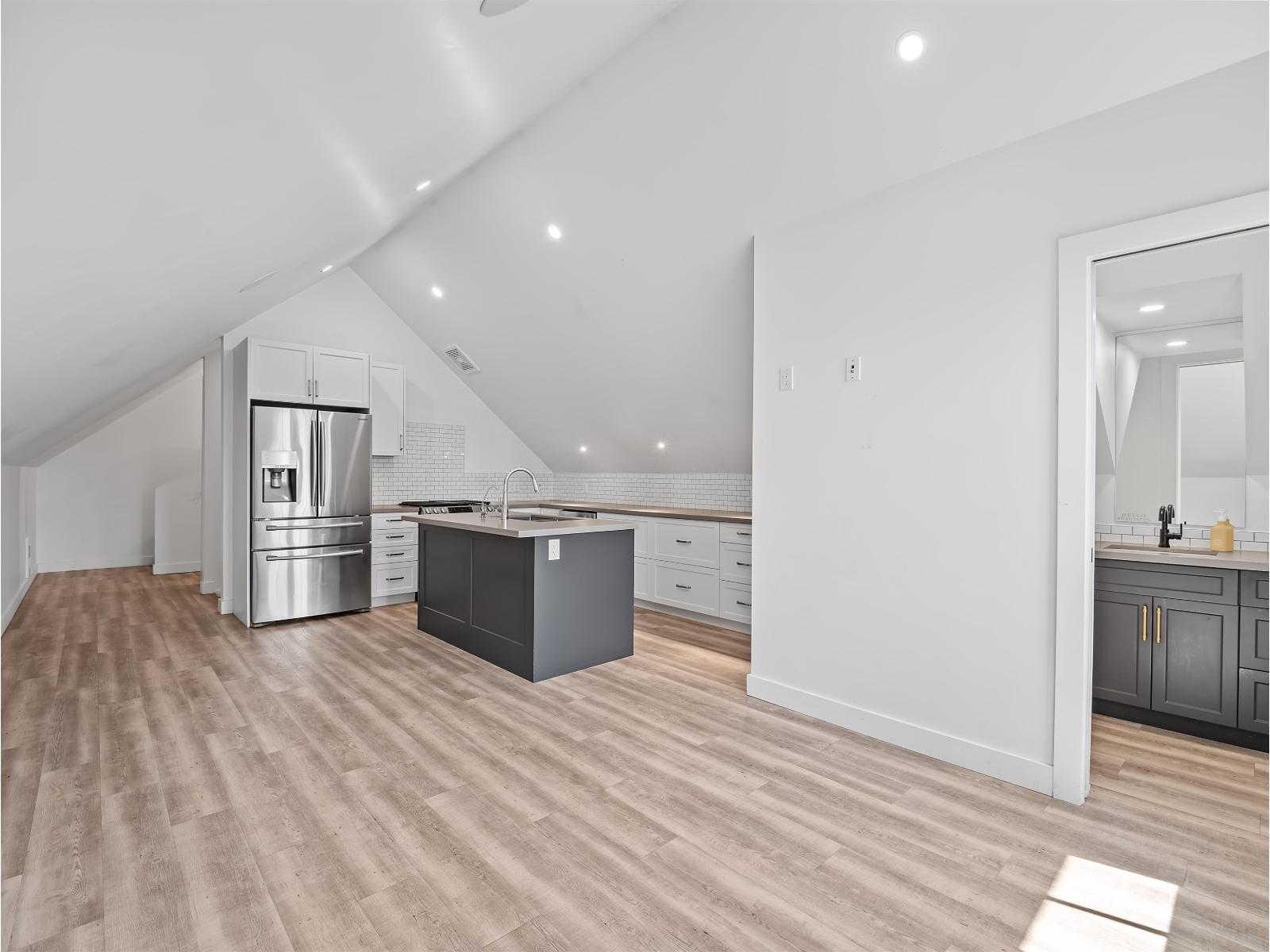 24968 28 Avenue, Langley, British Columbia  V4W 2R2 - Photo 35 - R3123375