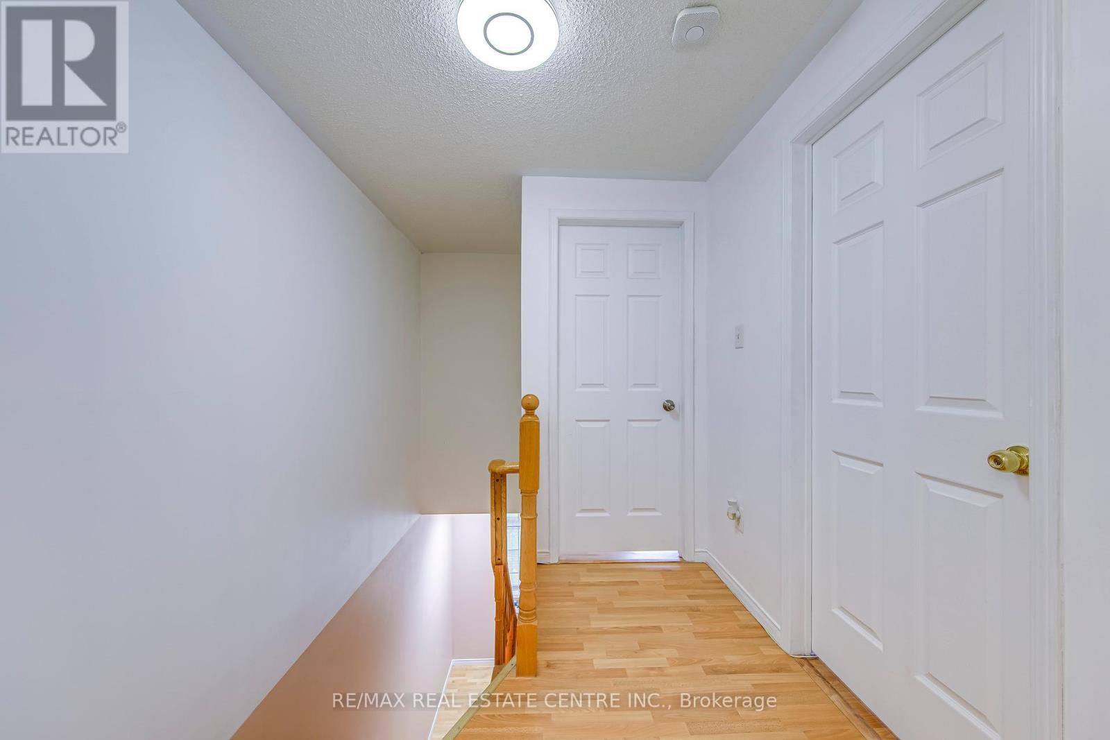 2080 St Clair Avenue W, Toronto, Ontario  M6N 1K3 - Photo 18 - W13150402
