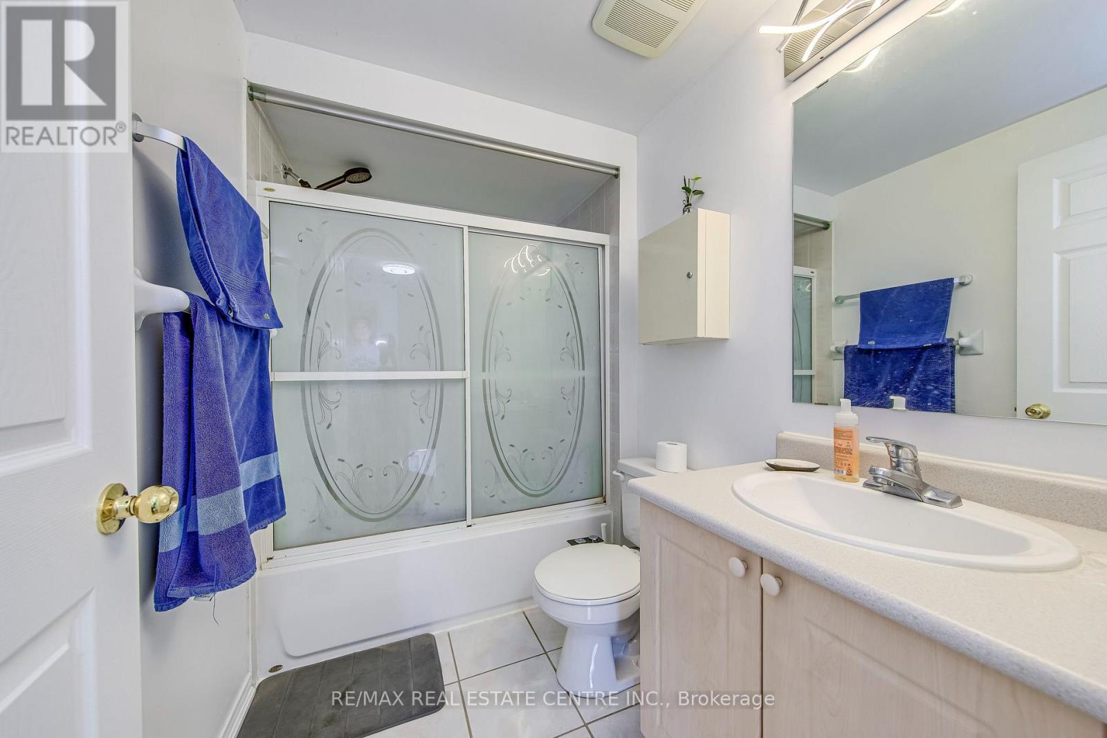 2080 St Clair Avenue W, Toronto, Ontario  M6N 1K3 - Photo 22 - W13150402