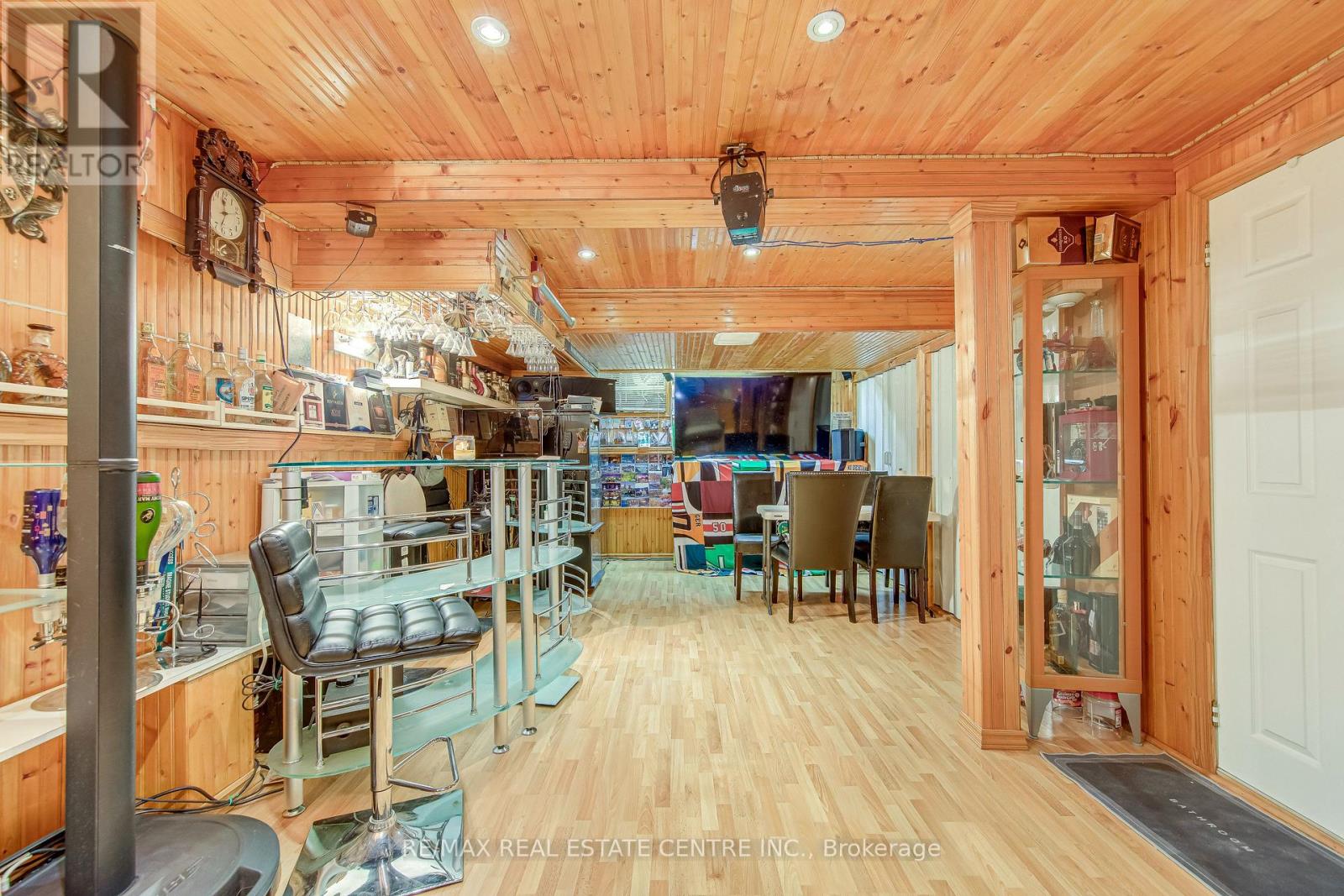 2080 St Clair Avenue W, Toronto, Ontario  M6N 1K3 - Photo 25 - W13150402