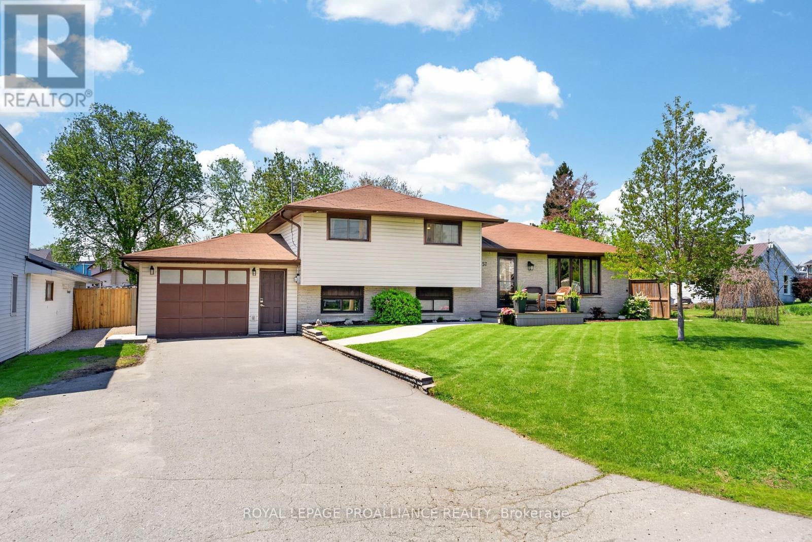57 PEARL STREET, Deseronto, Ontario