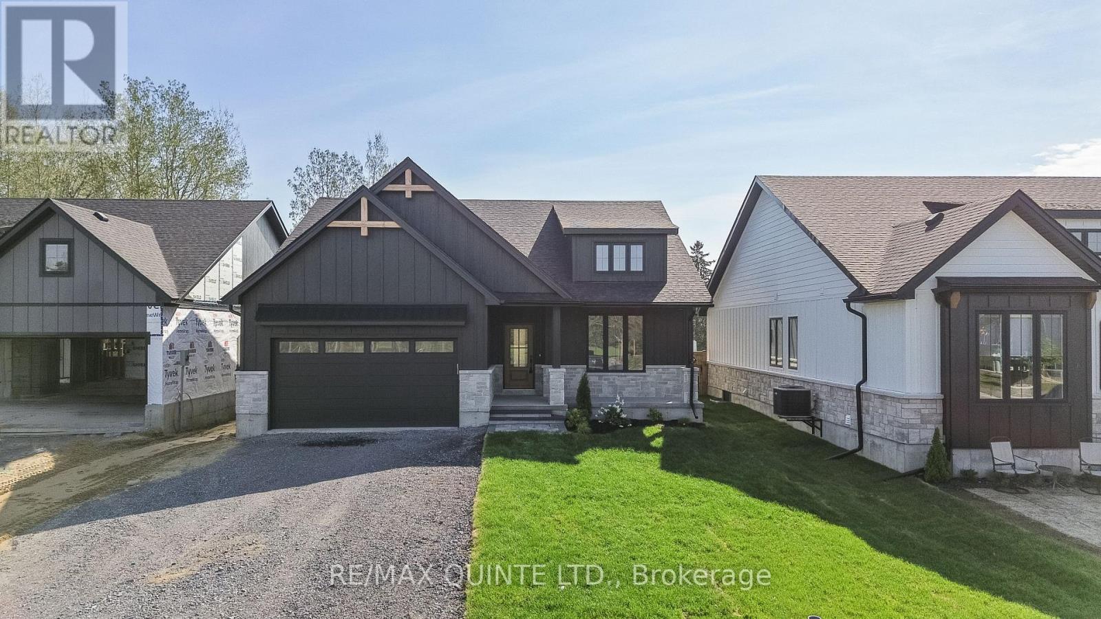8 Deerview Drive, Quinte West, Ontario  K8V 0L8 - Photo 1 - X13150244