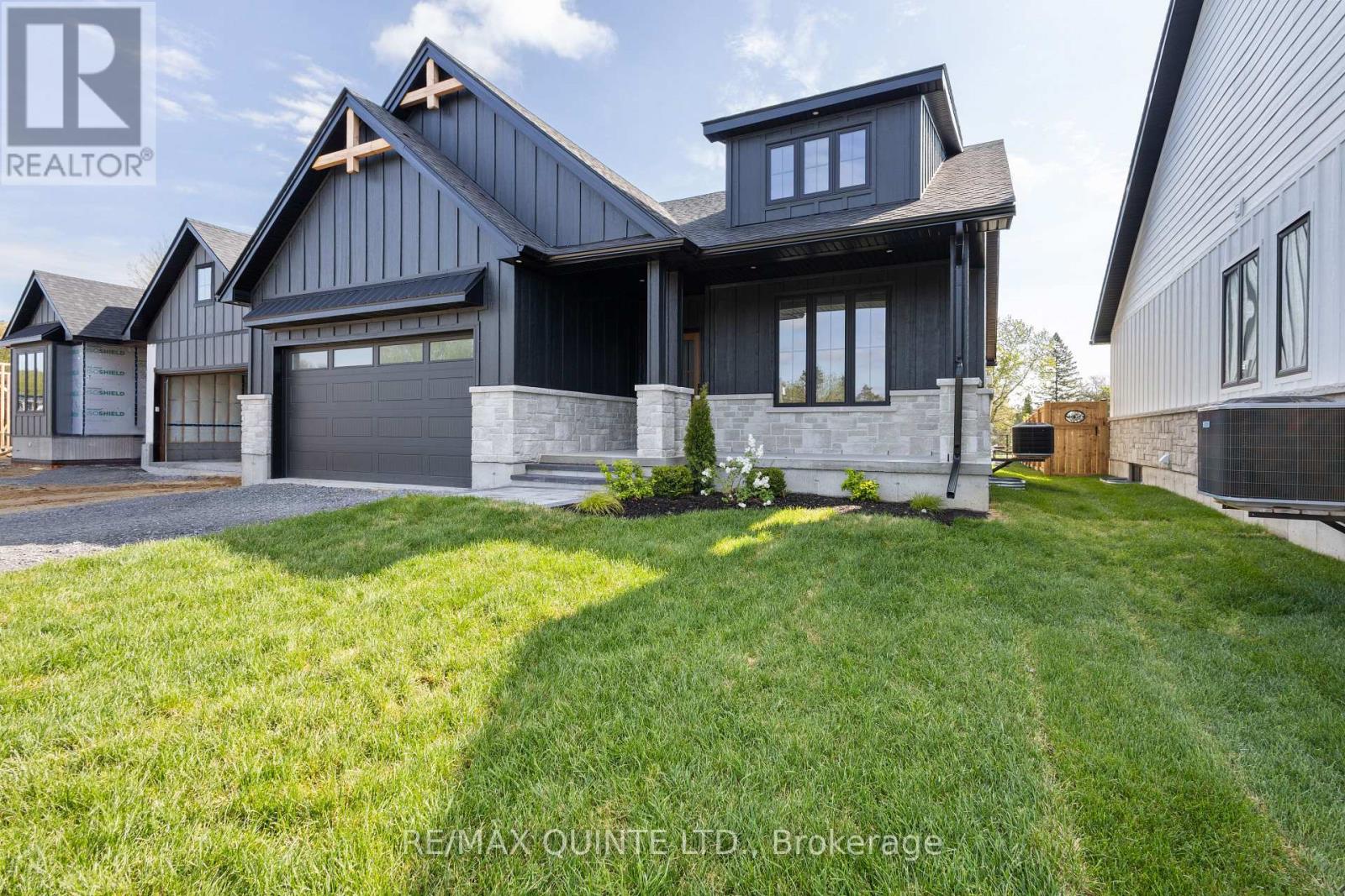 8 Deerview Drive, Quinte West, Ontario  K8V 0L8 - Photo 4 - X13150244