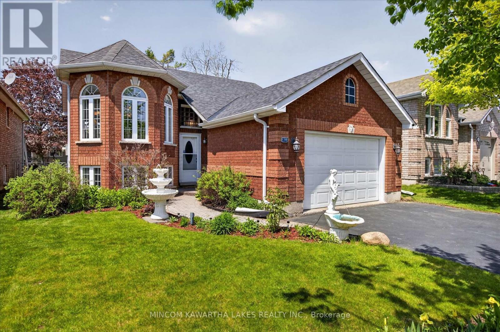 788 Hemlock Street, Peterborough, Ontario  K9H 7P2 - Photo 1 - X13150266