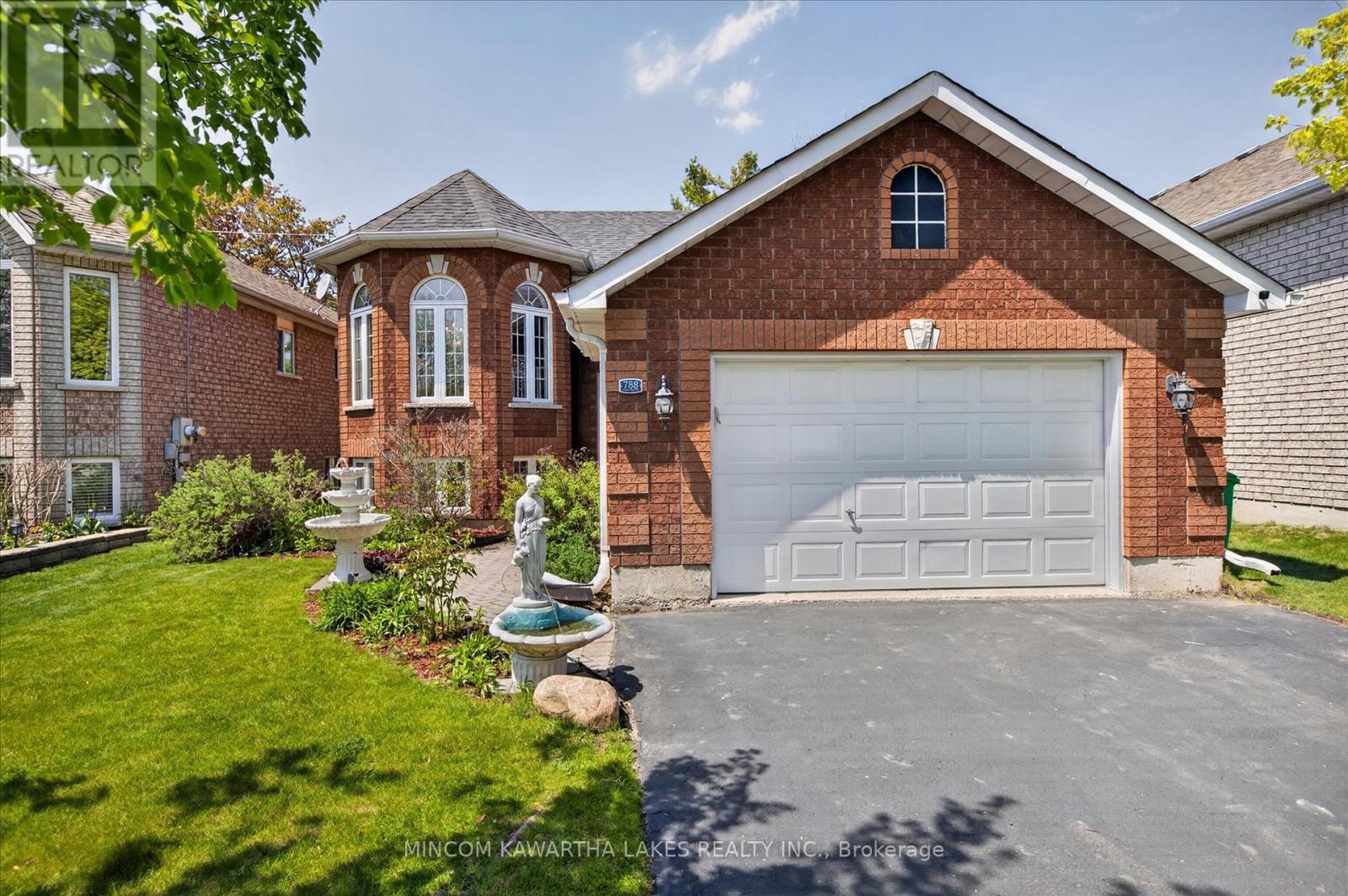 788 Hemlock Street, Peterborough, Ontario  K9H 7P2 - Photo 2 - X13150266