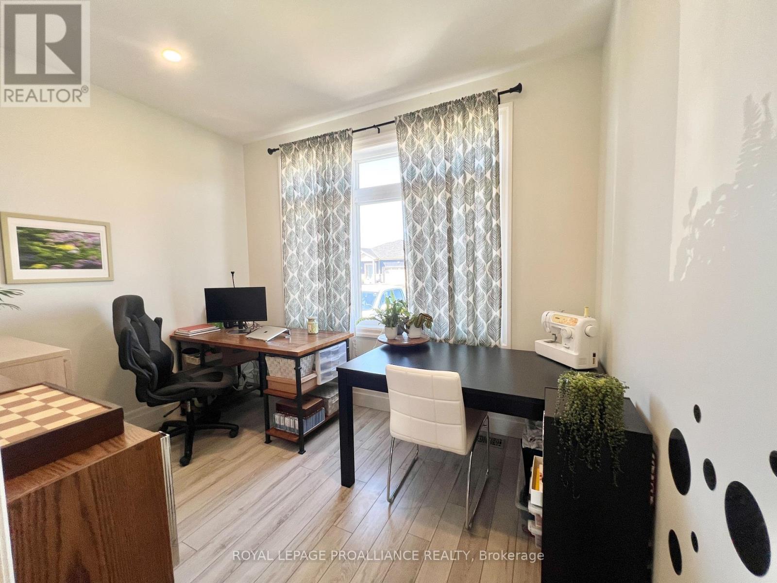 26 Curtis Street, Prince Edward County, Ontario  K0K 2T0 - Photo 12 - X13150318