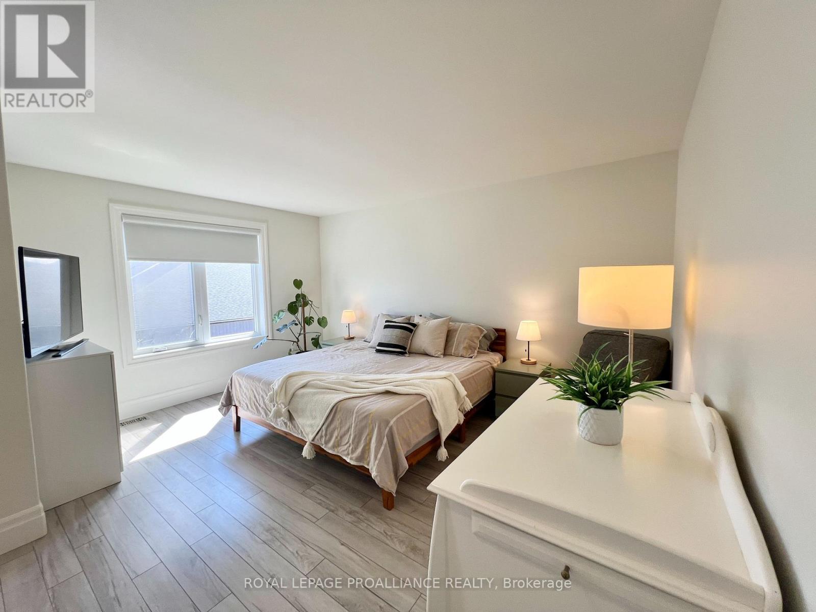 26 Curtis Street, Prince Edward County, Ontario  K0K 2T0 - Photo 17 - X13150318