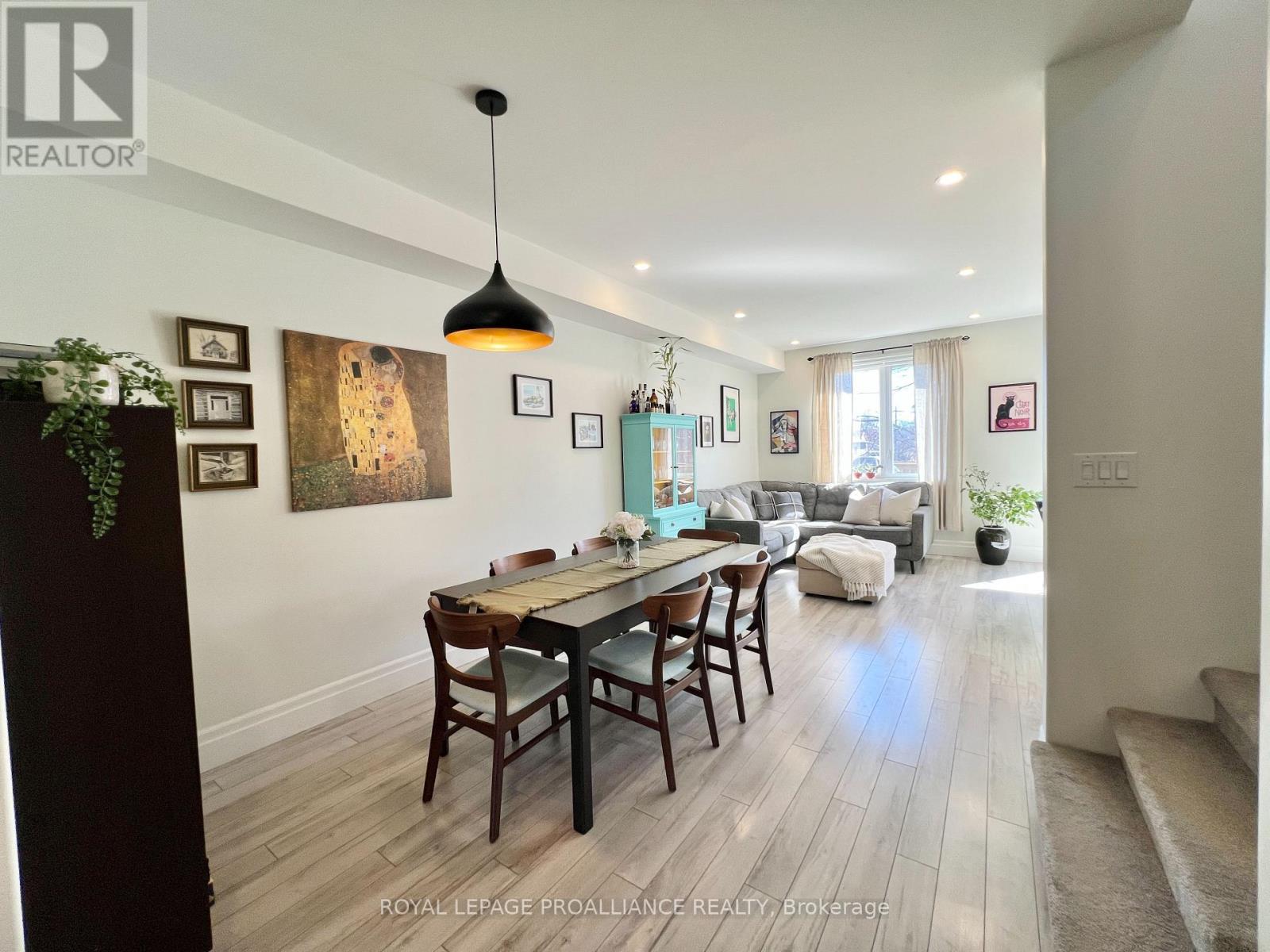 26 Curtis Street, Prince Edward County, Ontario  K0K 2T0 - Photo 4 - X13150318