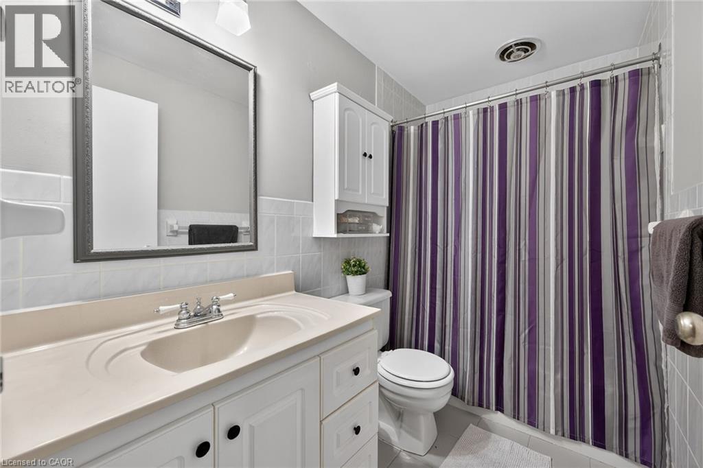 25 Britten Close Unit# A17, Hamilton, Ontario  L9C 4J8 - Photo 33 - 40831800