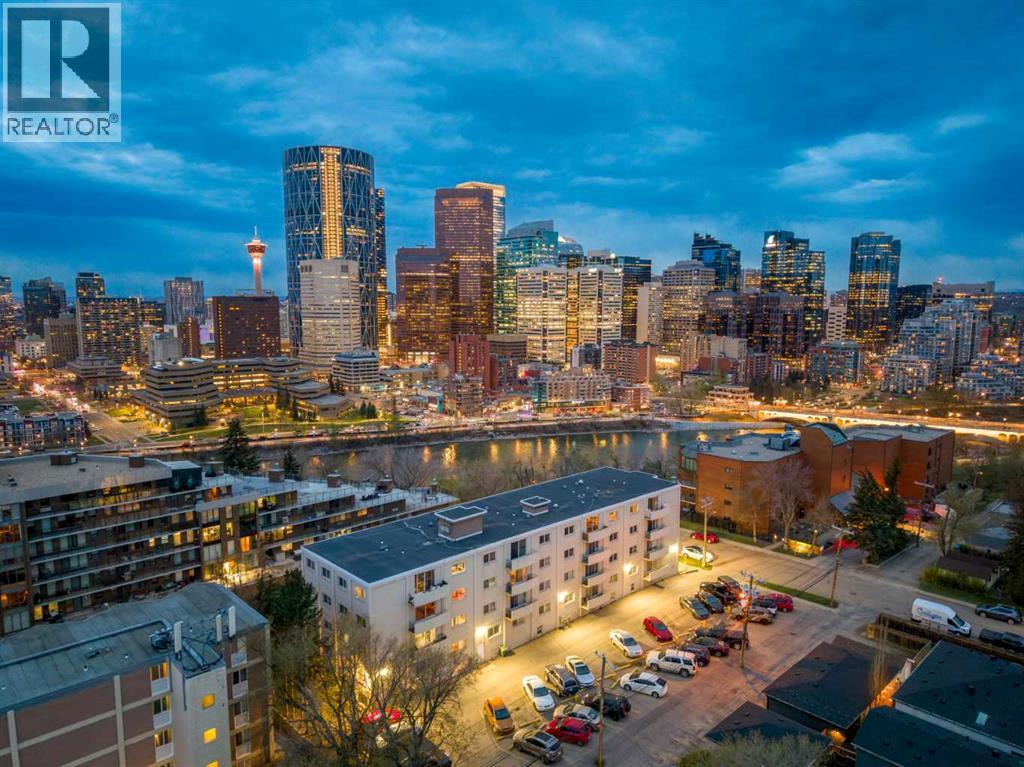 204, 316 1 Avenue NE, Calgary, Alberta
