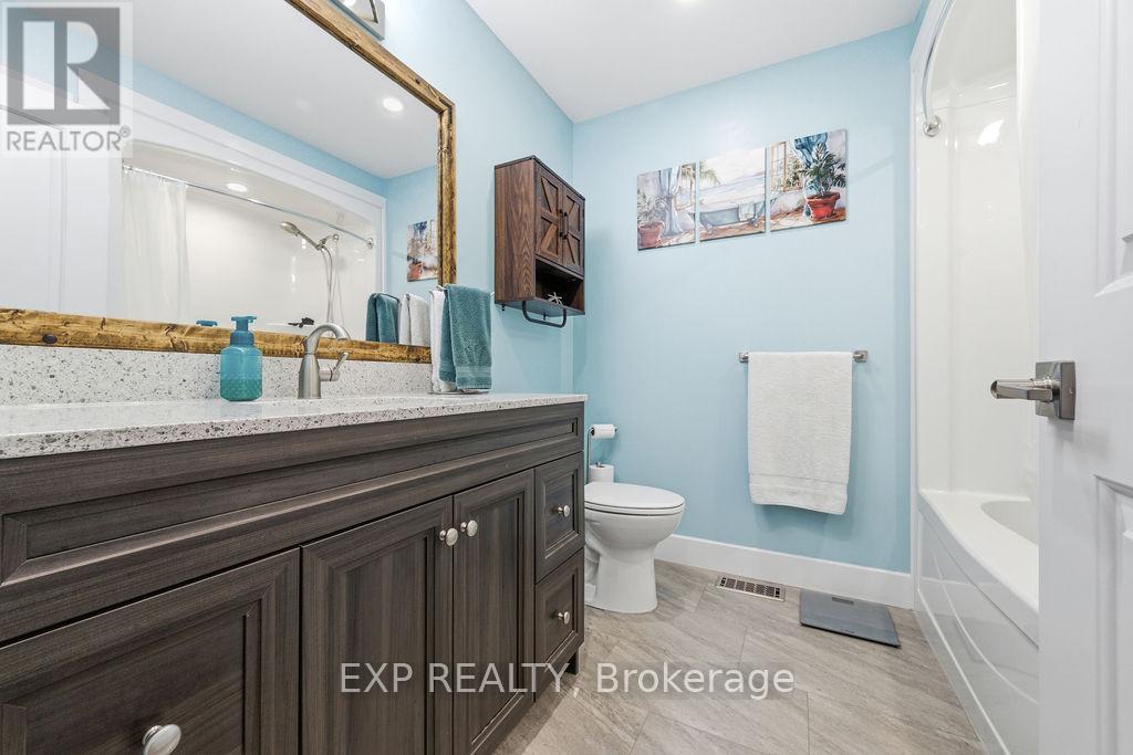 20 Riverdale Street, Whitewater Region, Ontario  K0J 2L0 - Photo 27 - X12902334