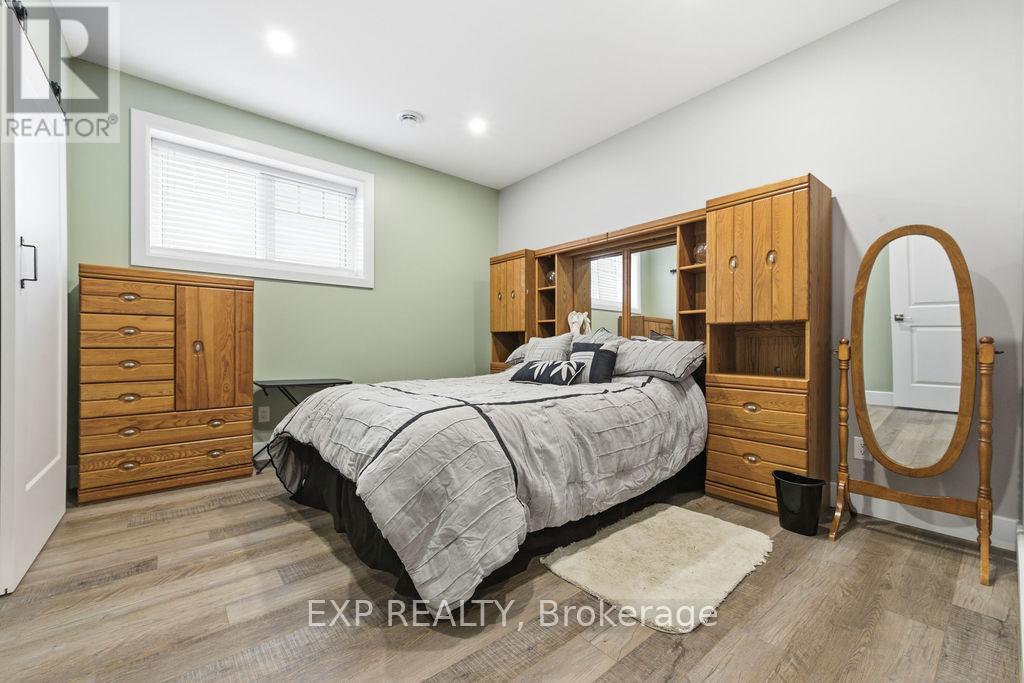 20 Riverdale Street, Whitewater Region, Ontario  K0J 2L0 - Photo 37 - X12902334