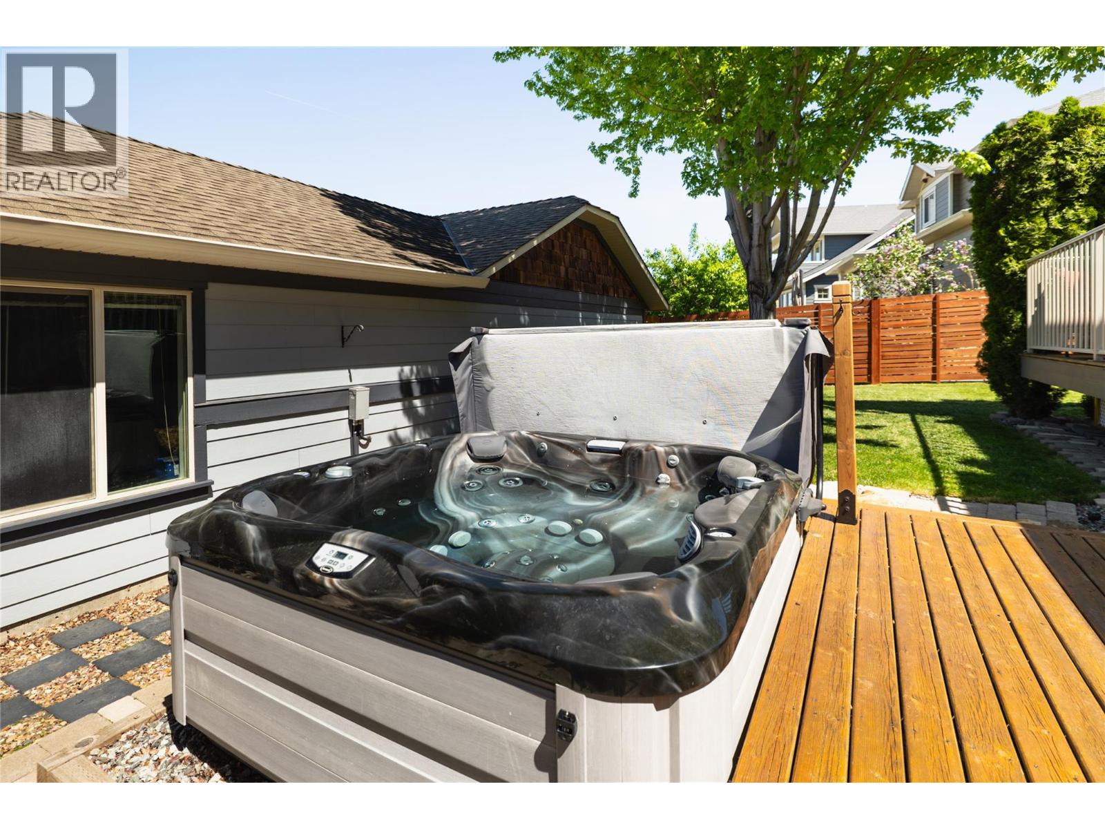 5532 Farron Place, Kelowna, British Columbia  V1W 5H1 - Photo 13 - 10387349