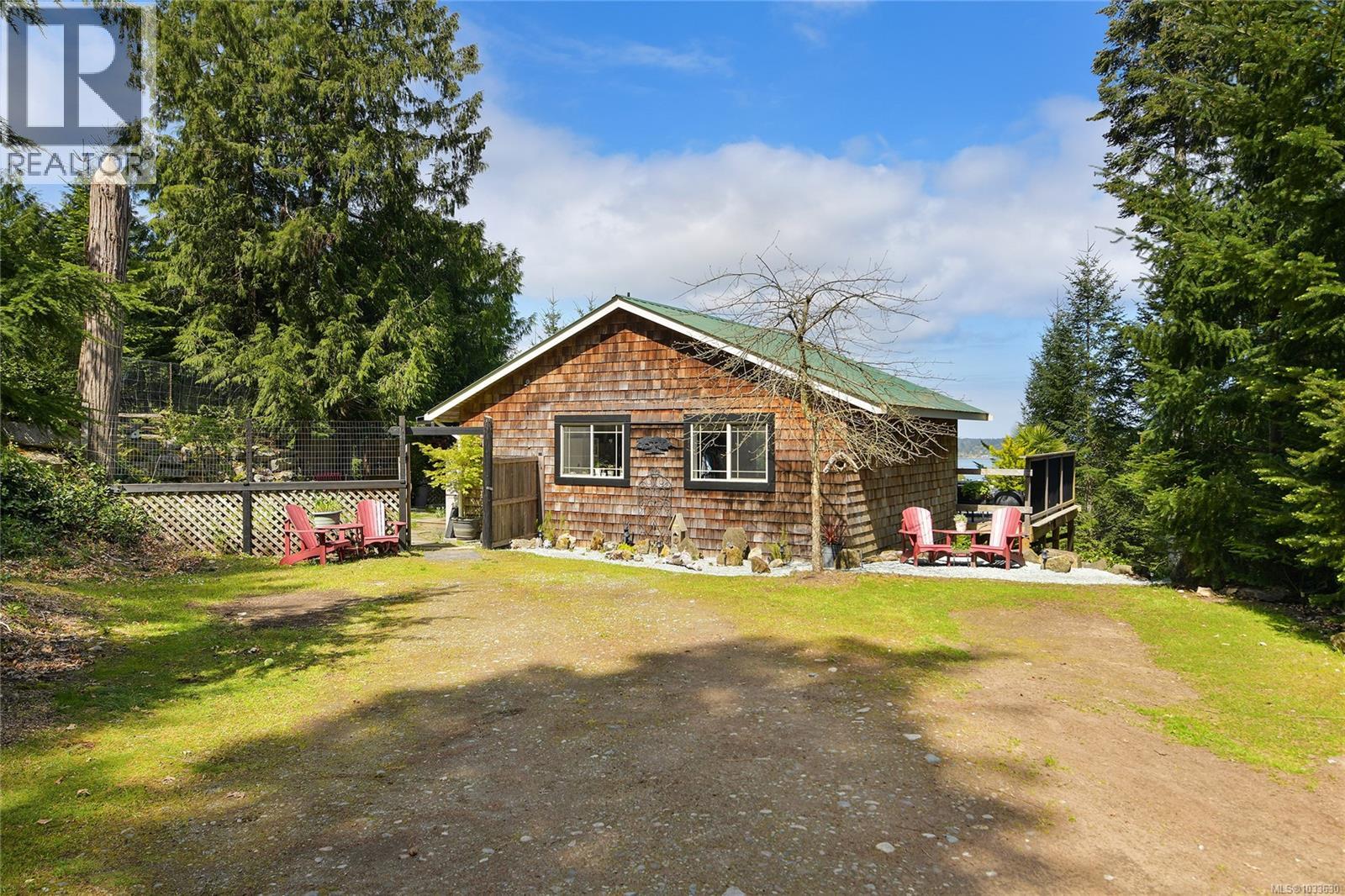 430 Mckercher Rd, Mayne Island, British Columbia  V0N 2J2 - Photo 5 - 1033630