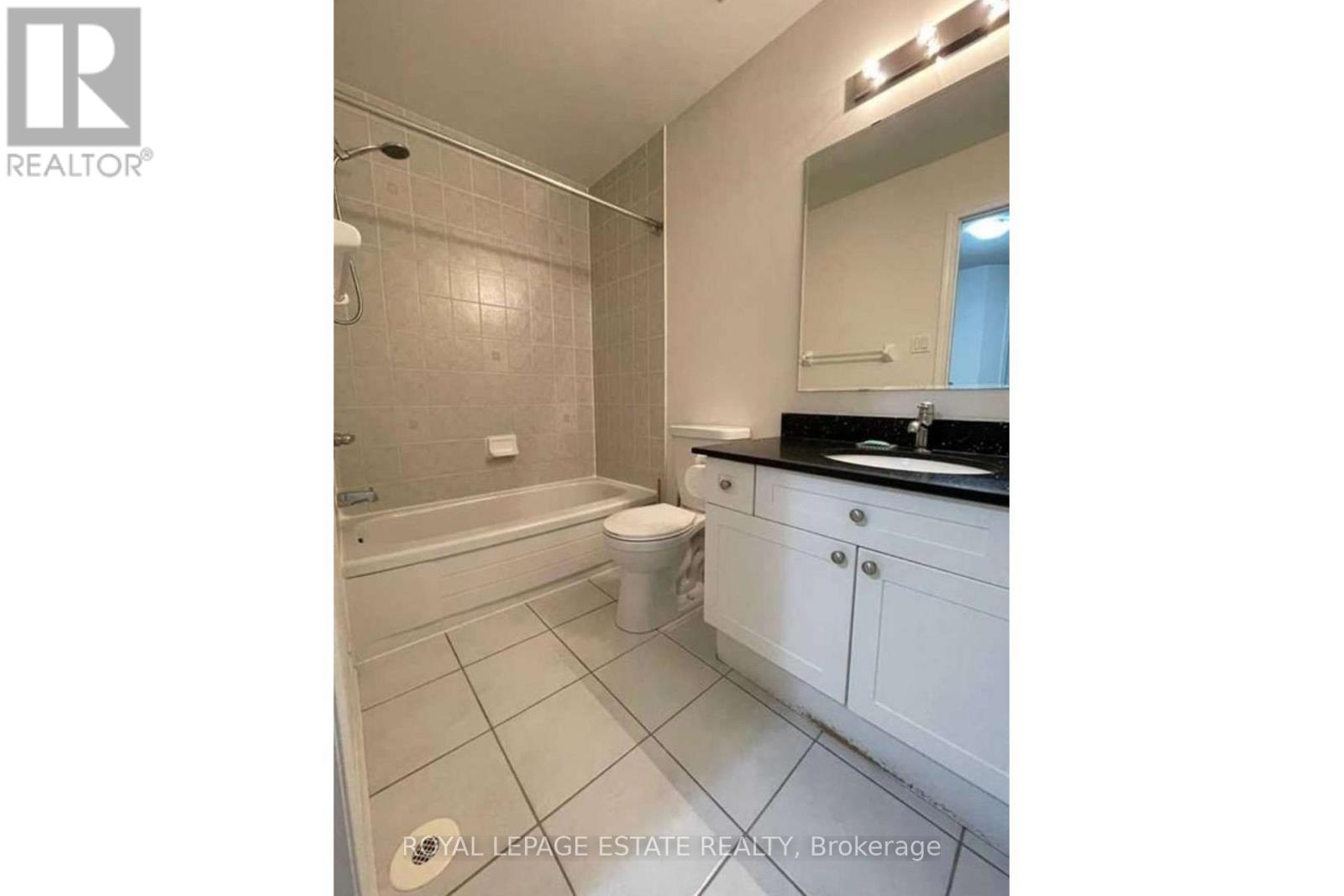 62 Howe Avenue, Toronto, Ontario  M1L 0C5 - Photo 11 - E13150416