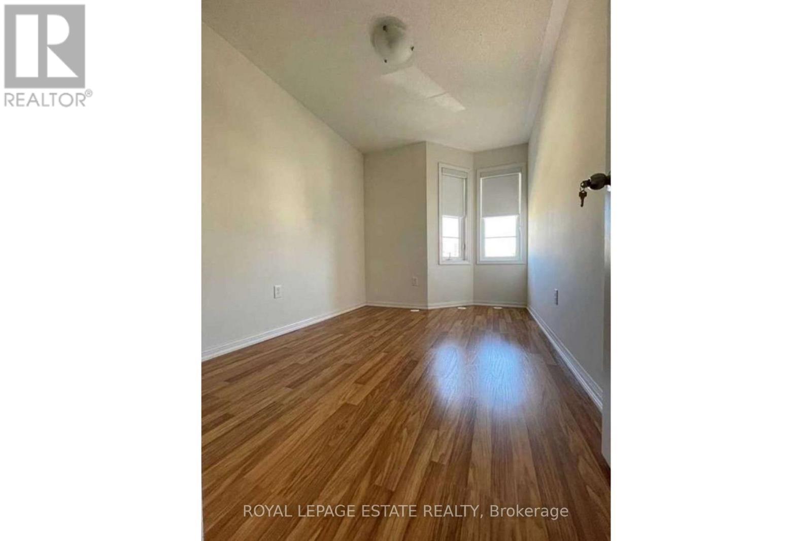 62 Howe Avenue, Toronto, Ontario  M1L 0C5 - Photo 12 - E13150416