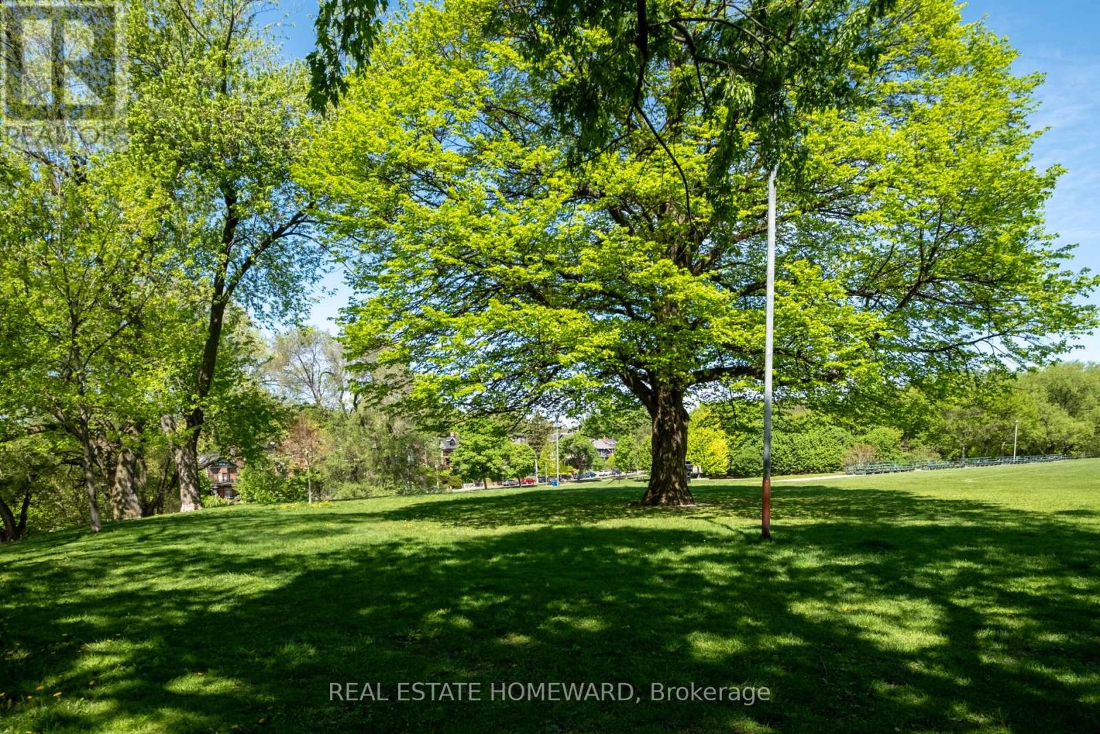 204 Bain Avenue, Toronto, Ontario  M4K 1G1 - Photo 44 - E13150458