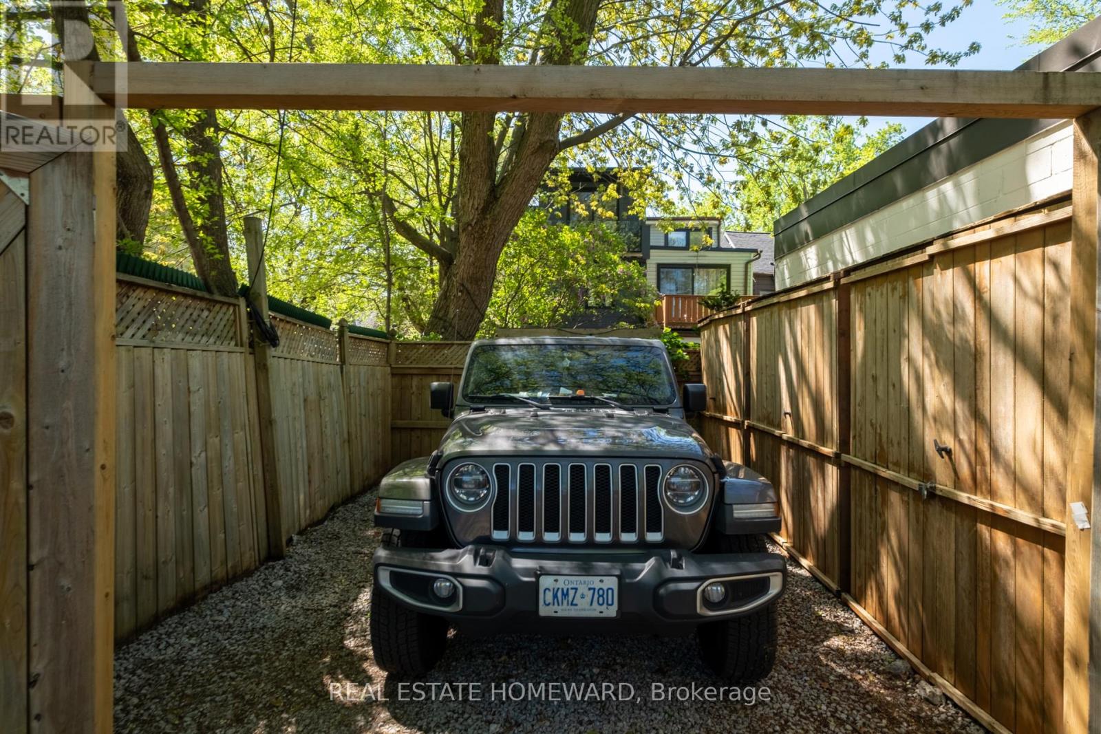 204 Bain Avenue, Toronto, Ontario  M4K 1G1 - Photo 45 - E13150458