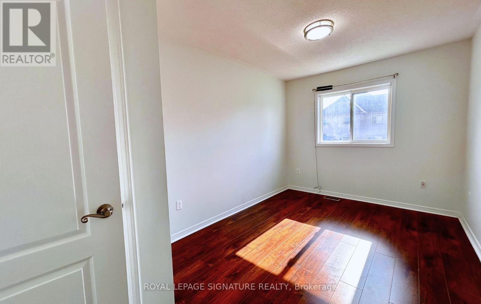 28 Millburn Drive, Clarington, Ontario  L1C 5L6 - Photo 23 - E13150486