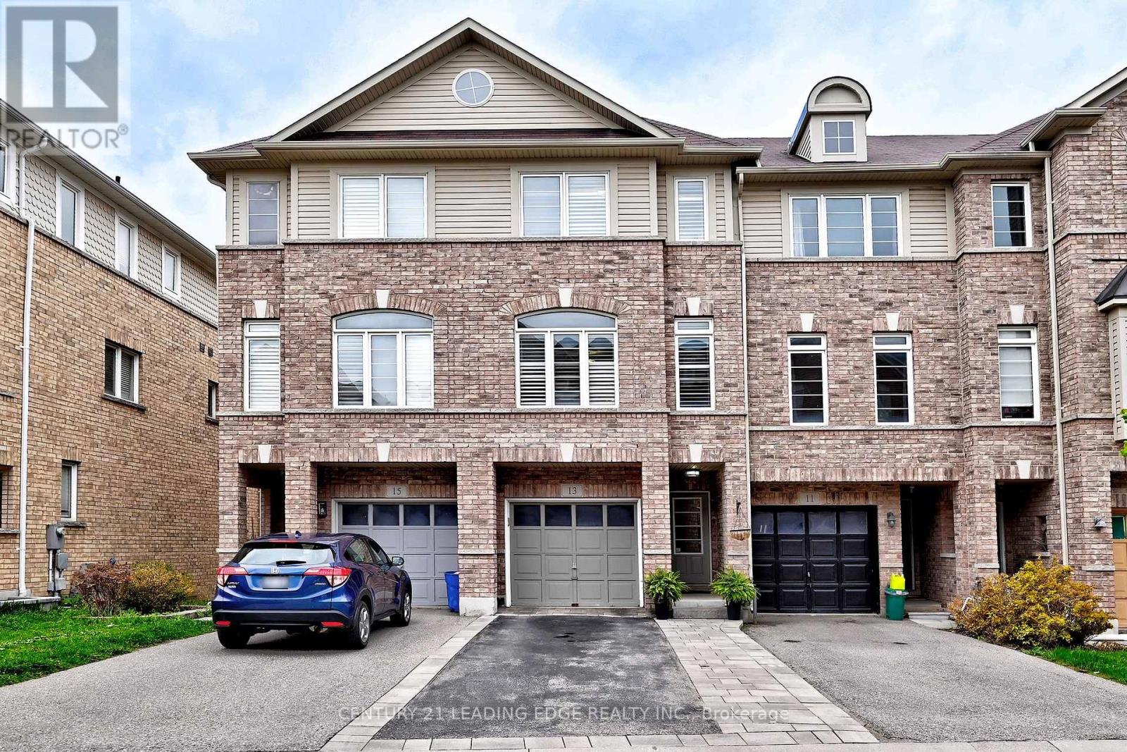 13 Beehive Lane, Markham, Ontario L6E 0K6 - Photo 4 - N13140490