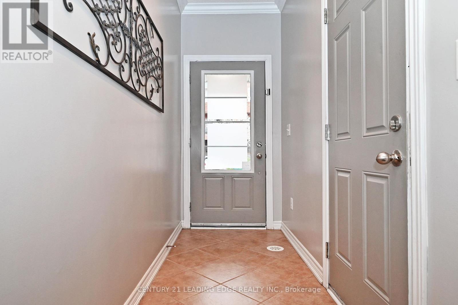 13 Beehive Lane, Markham, Ontario L6E 0K6 - Photo 6 - N13140490
