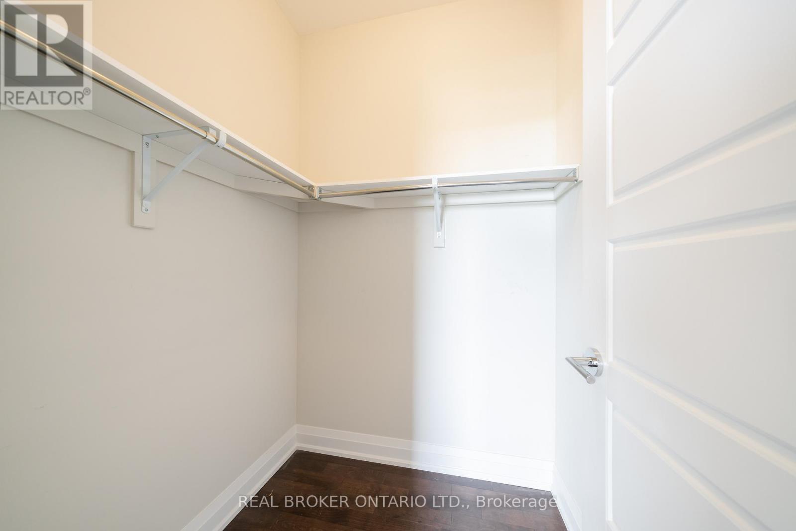 205 - 7 Bond Crescent, Richmond Hill, Ontario  L4E 1E6 - Photo 11 - N13150508