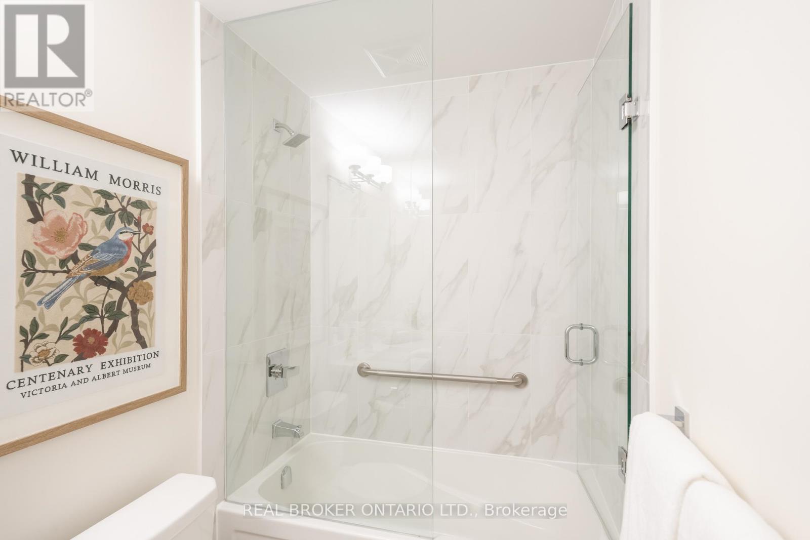 205 - 7 Bond Crescent, Richmond Hill, Ontario  L4E 1E6 - Photo 14 - N13150508