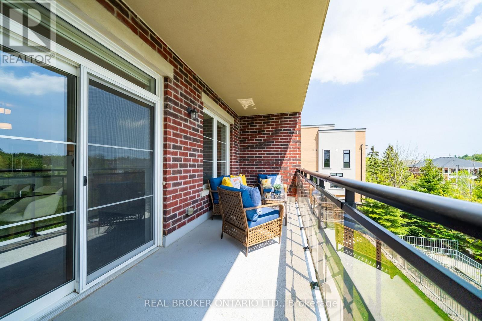 205 - 7 Bond Crescent, Richmond Hill, Ontario  L4E 1E6 - Photo 23 - N13150508