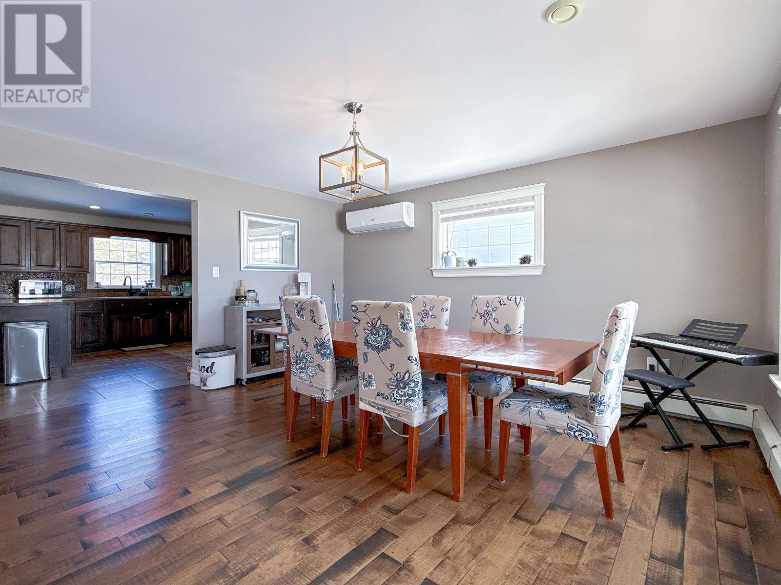 58 St. George Crescent, Stratford, Prince Edward Island  C1B 3X2 - Photo 7 - 202611518