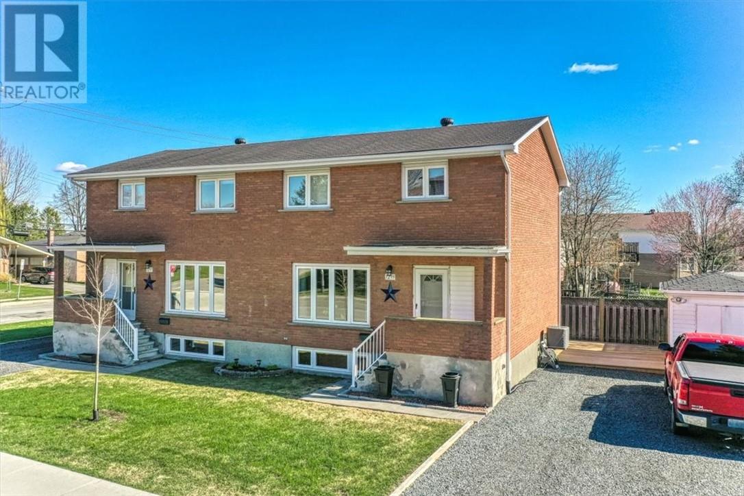 1297-1299 Paquette Street, Sudbury, Ontario  P3A 3X9 - Photo 1 - 2127870