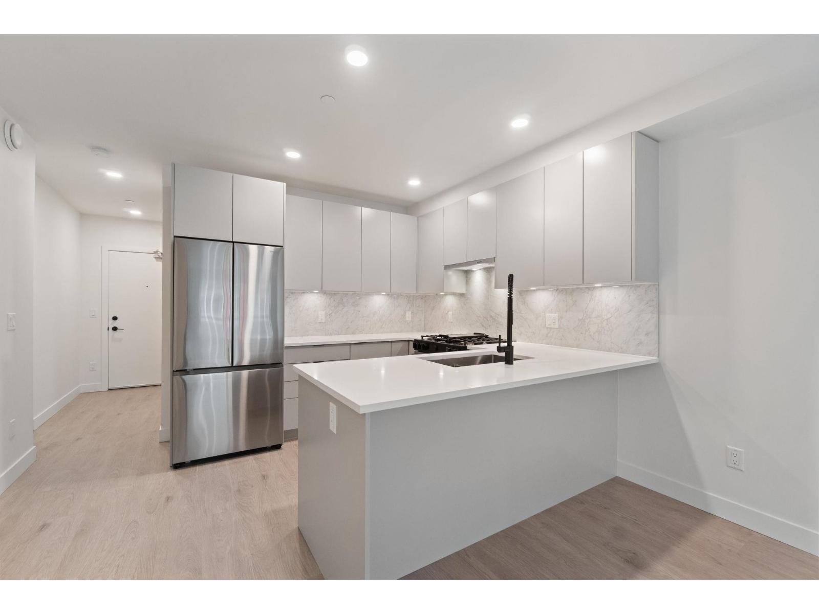 418 13258 105 Avenue, Surrey, British Columbia  V3T 1Z2 - Photo 4 - R3125662